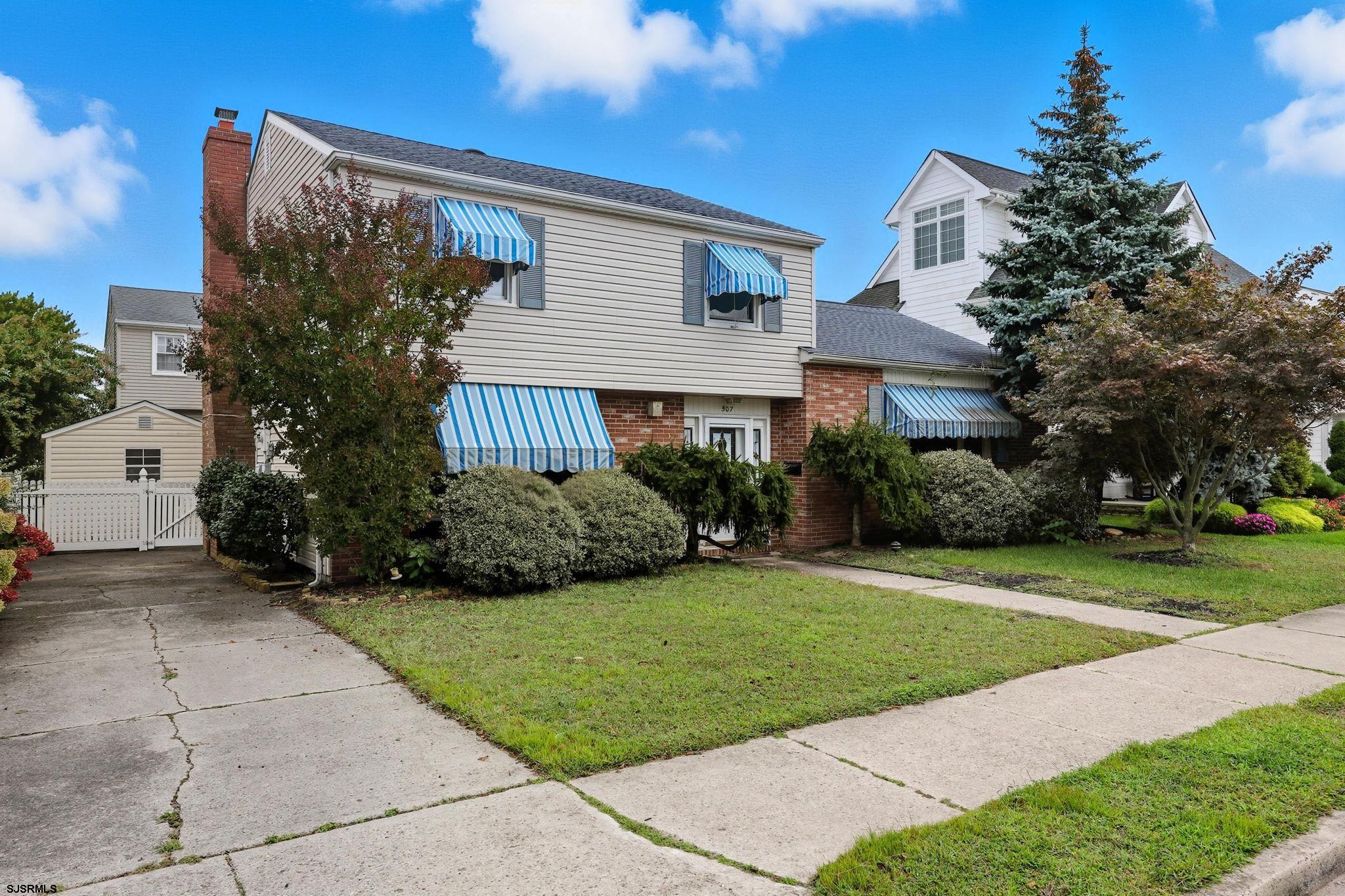 507 N Douglas Avenue