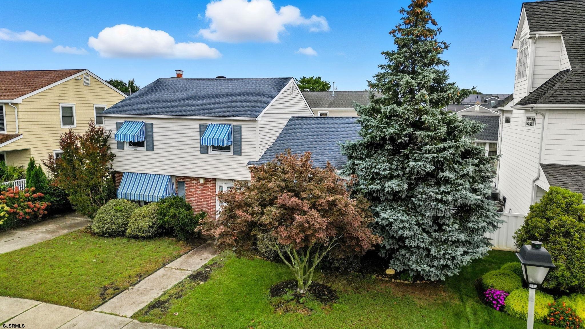 507 N Douglas Avenue