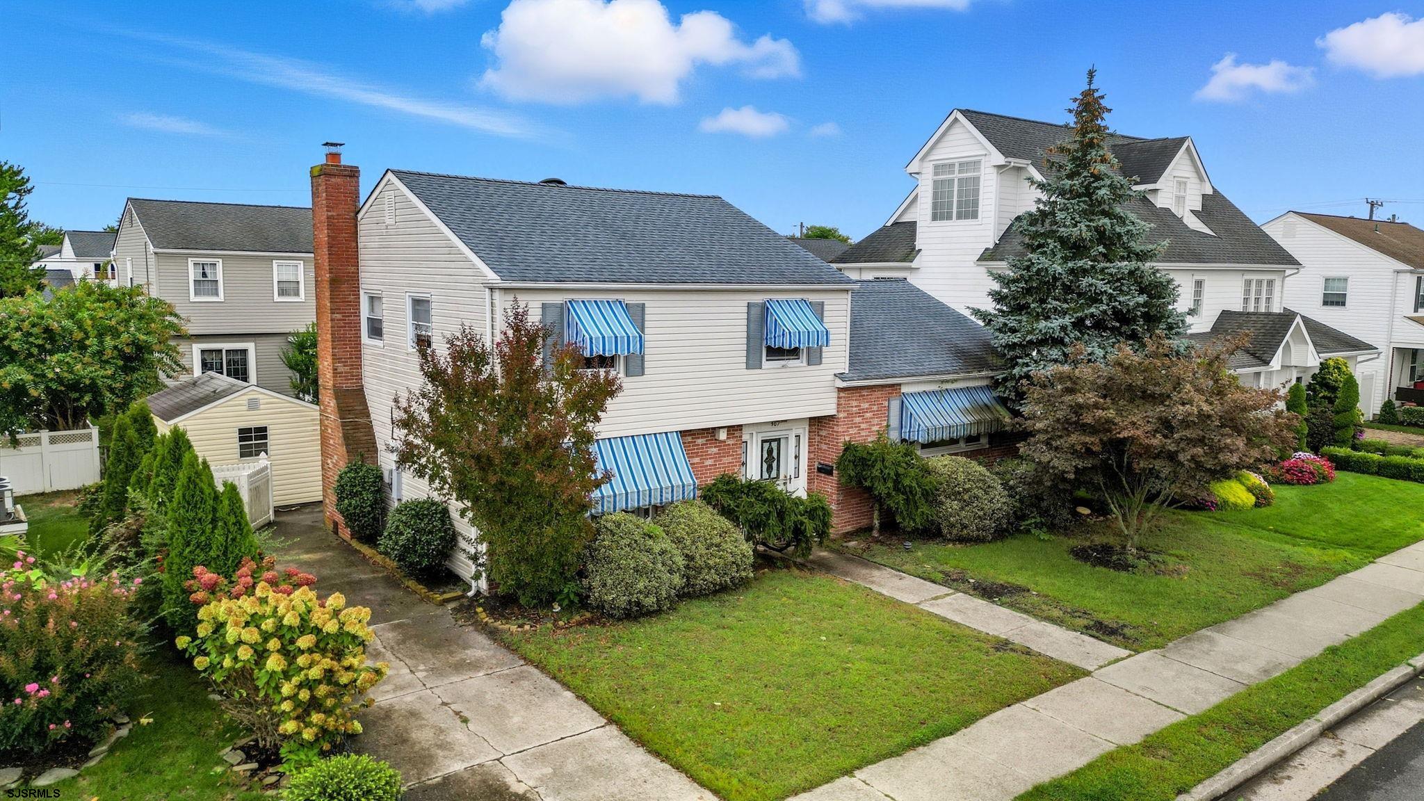 507 N Douglas Avenue