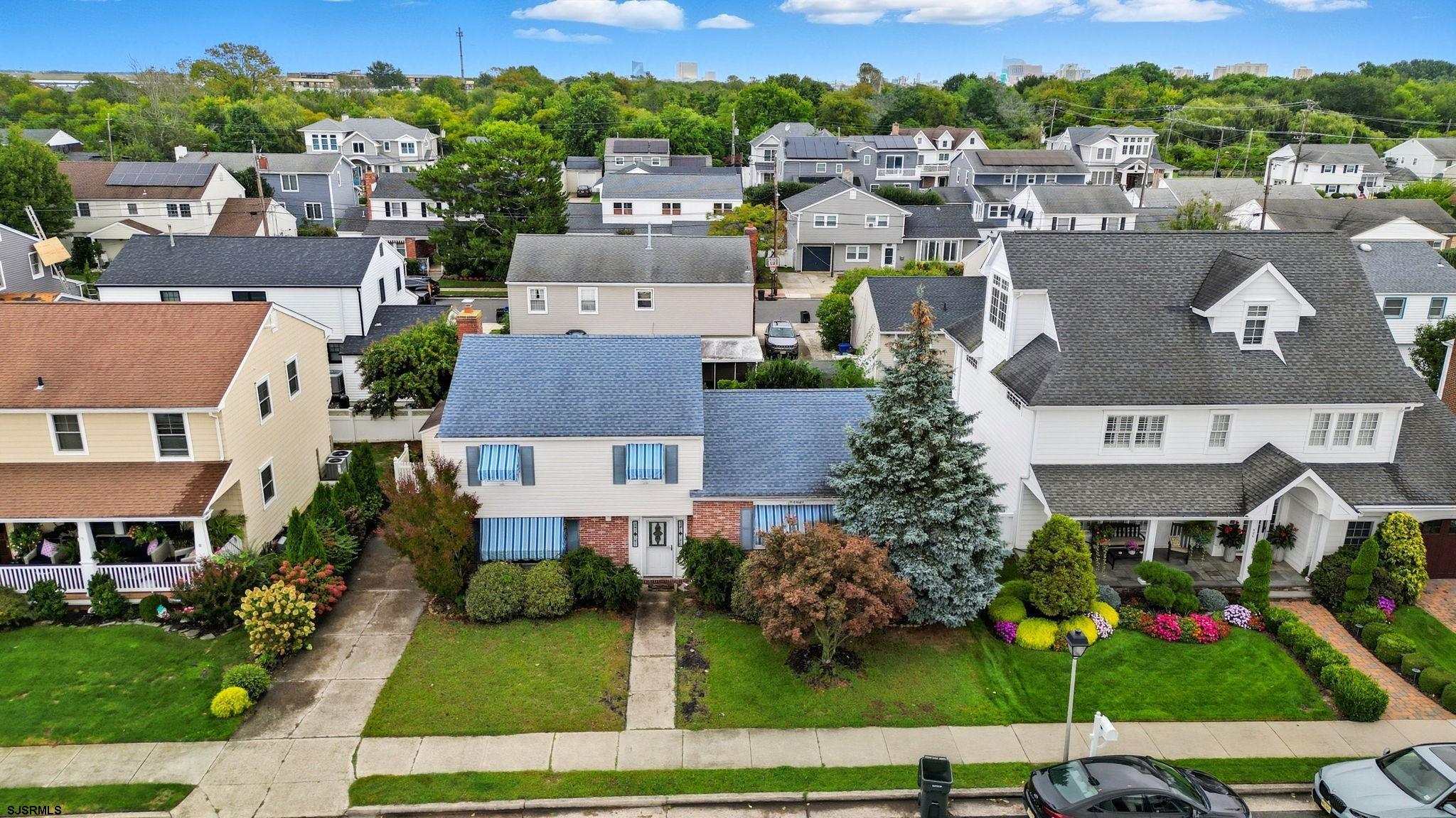 507 N Douglas Avenue