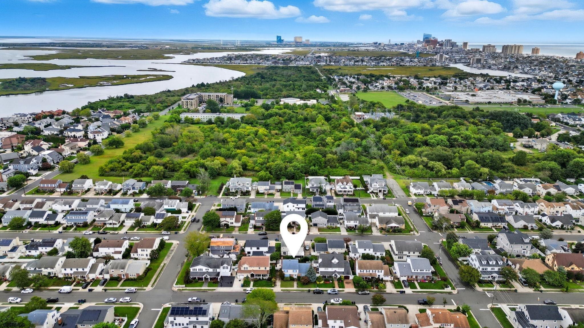 507 N Douglas Avenue