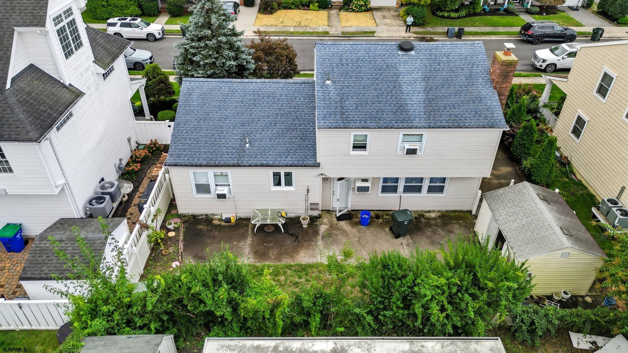 507 N Douglas Avenue