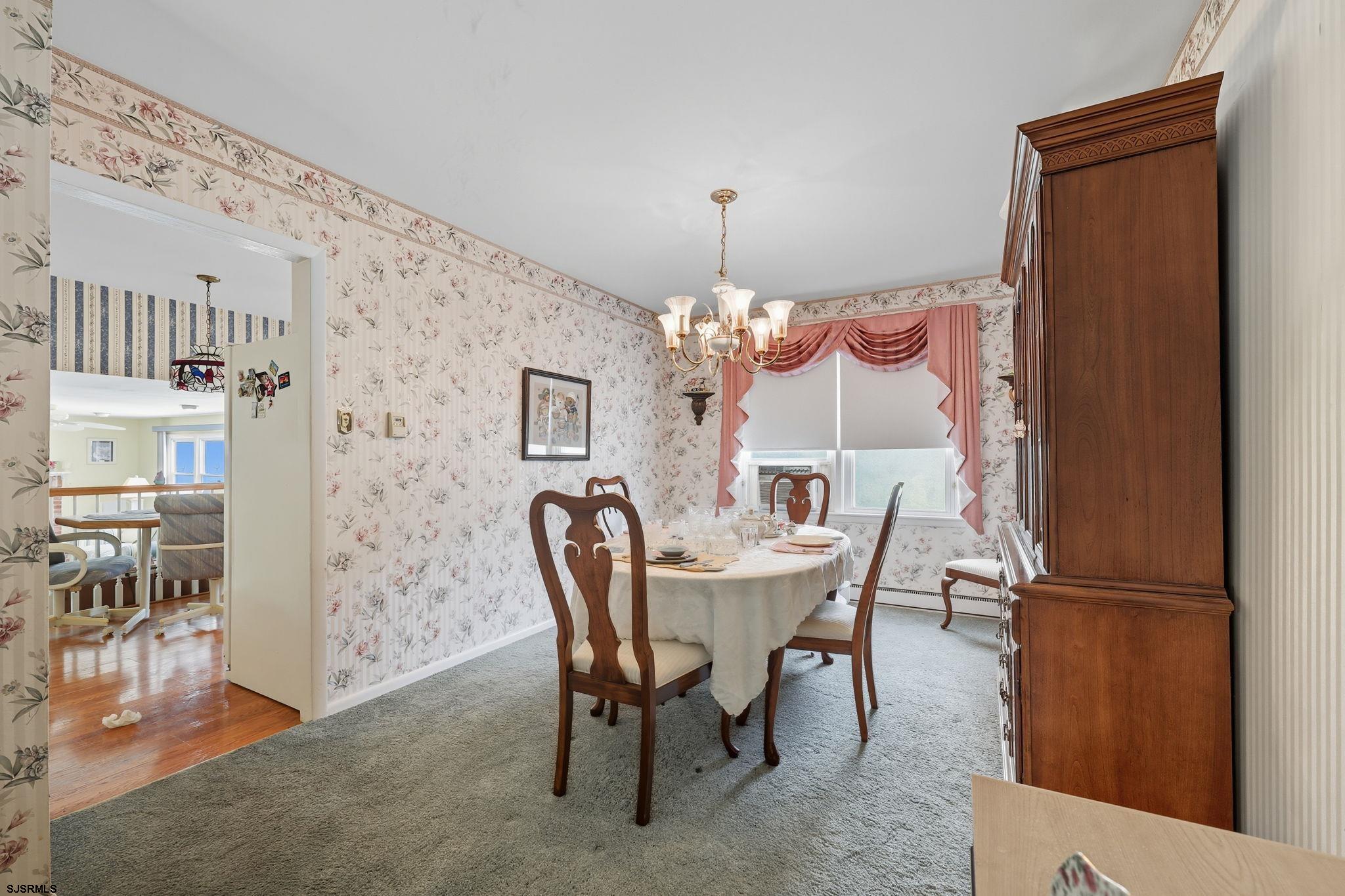 507 N Douglas Avenue