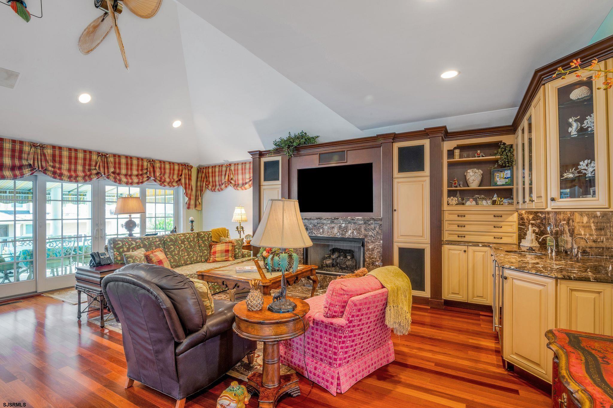 2404 Atlantic Avenue