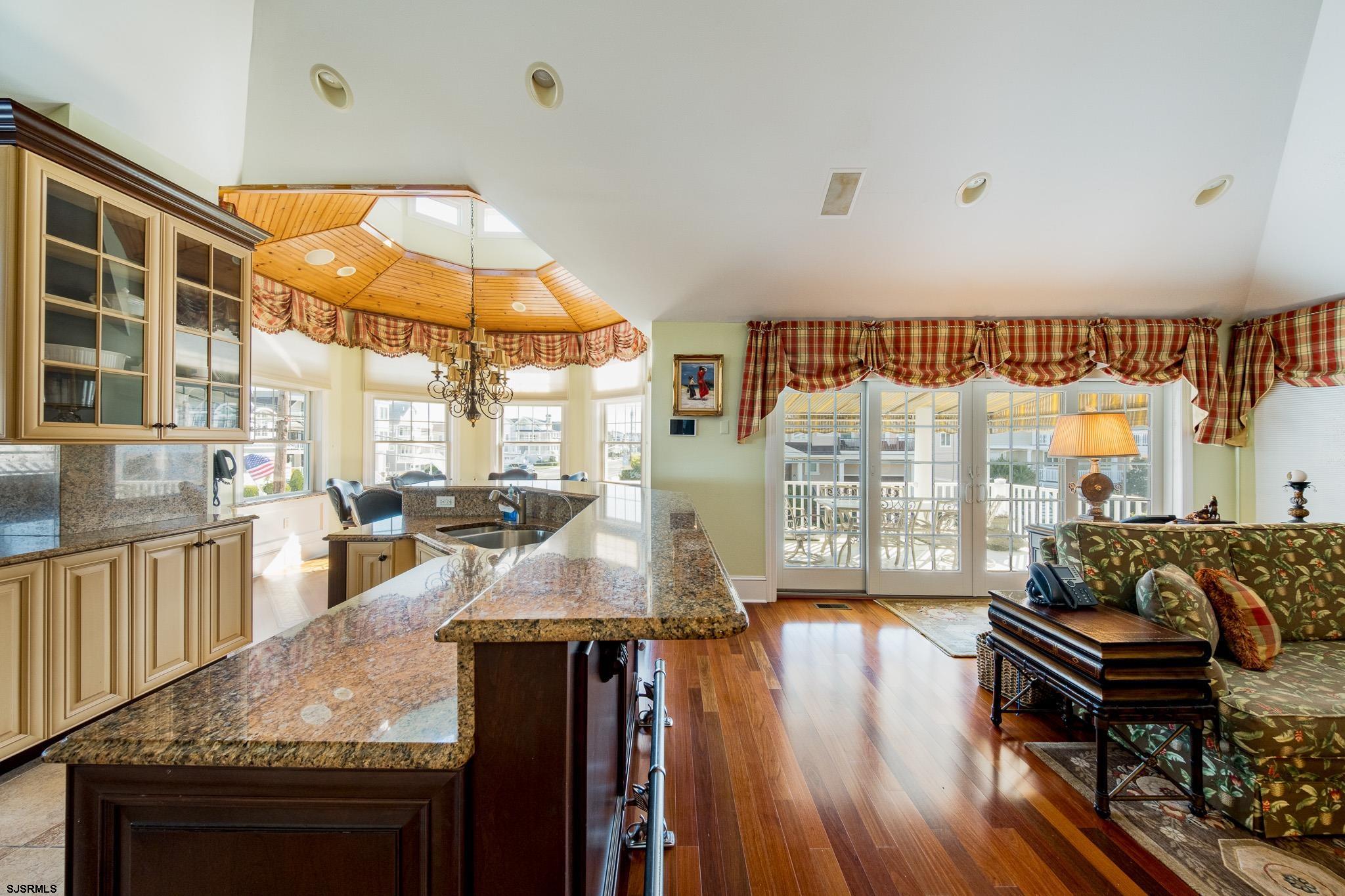 2404 Atlantic Avenue