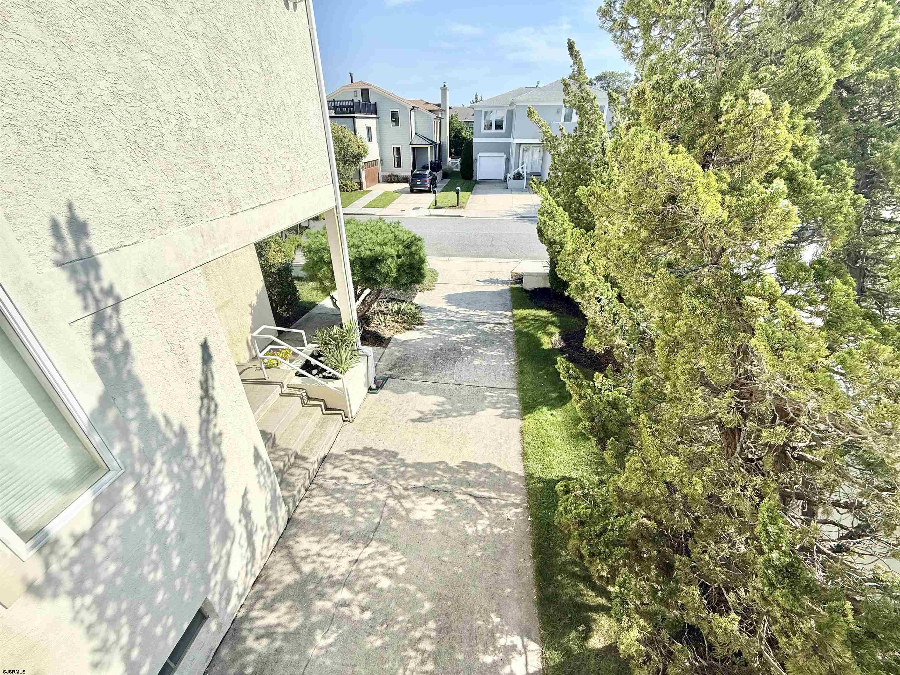 6 Bayside Ct
