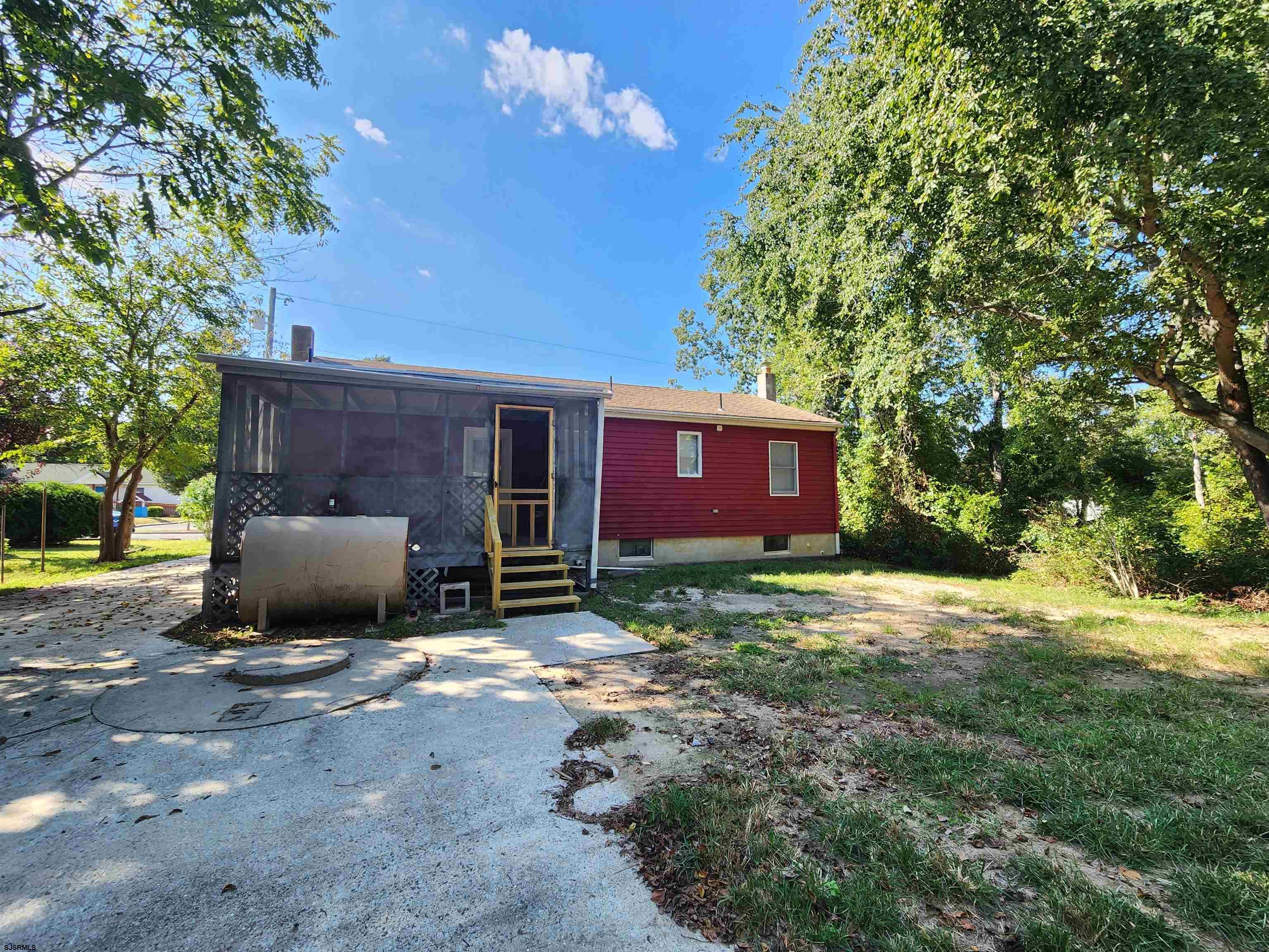 108 Hickory Street
