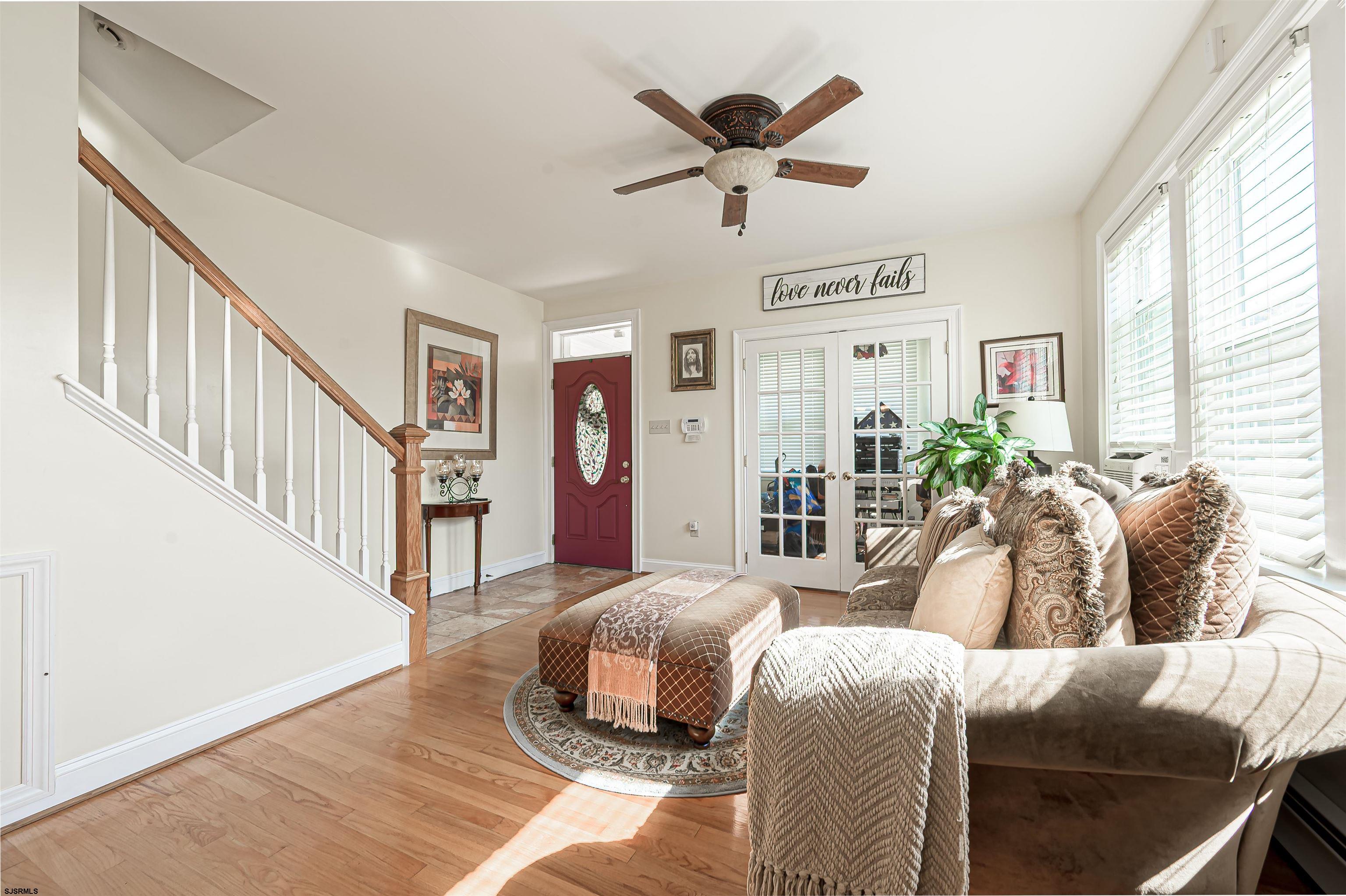 348 N Connecticut Avenue