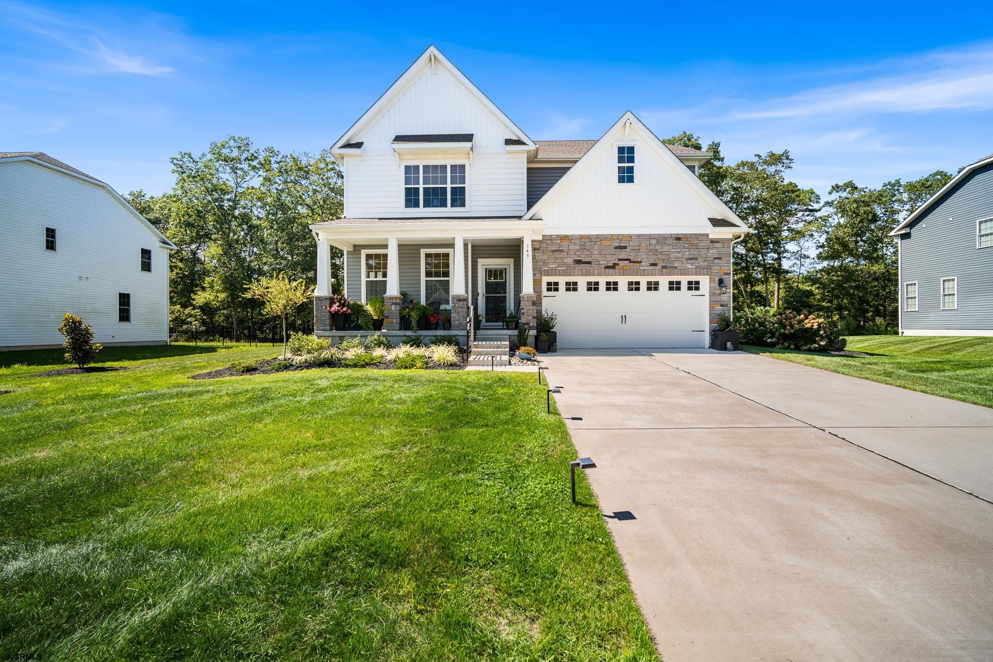 145 Laquinta Dr - Picture 1