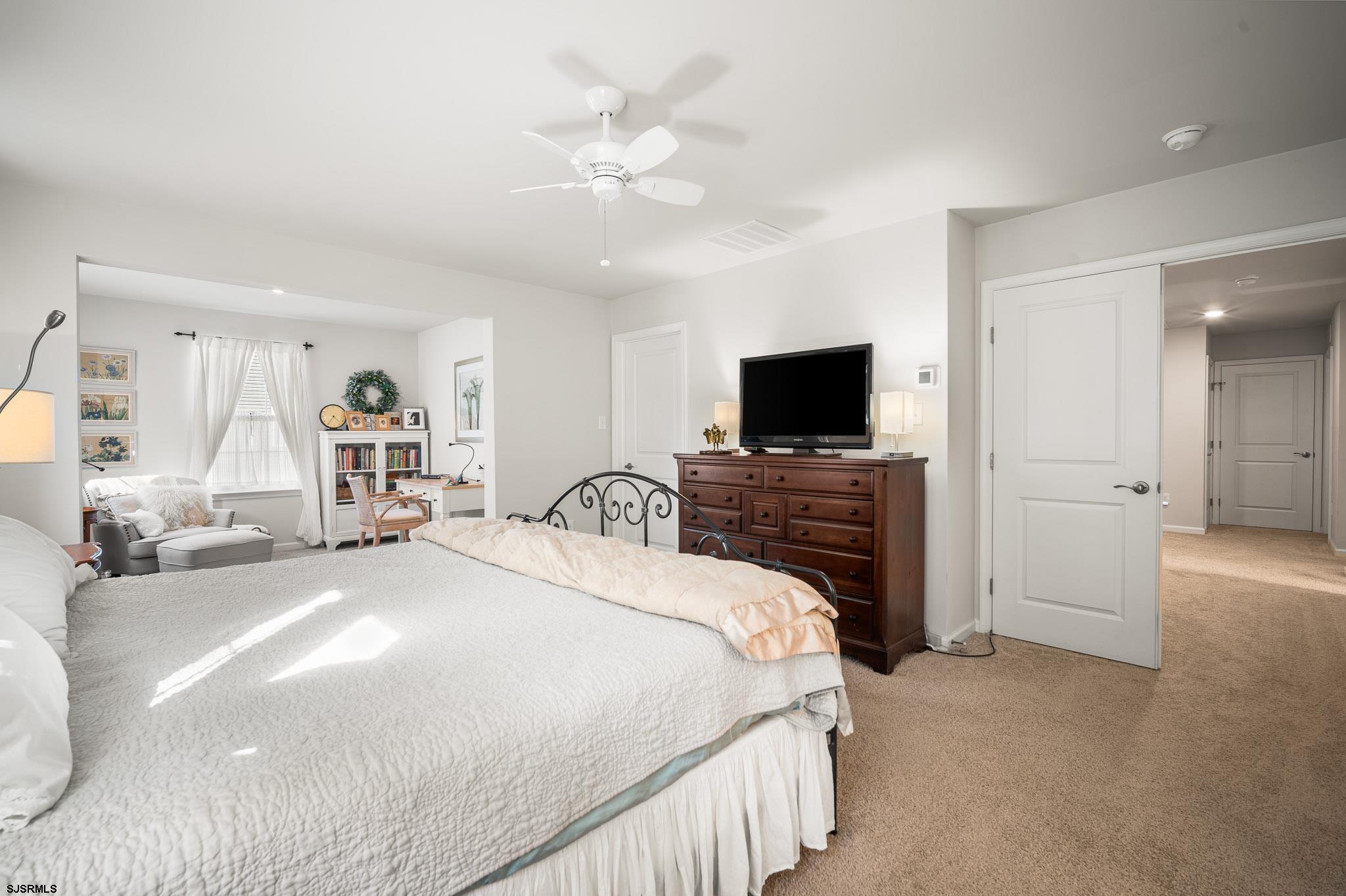 145 Laquinta Dr