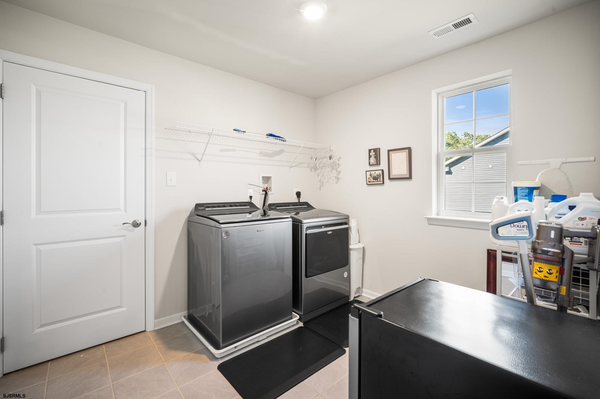 145 Laquinta Dr