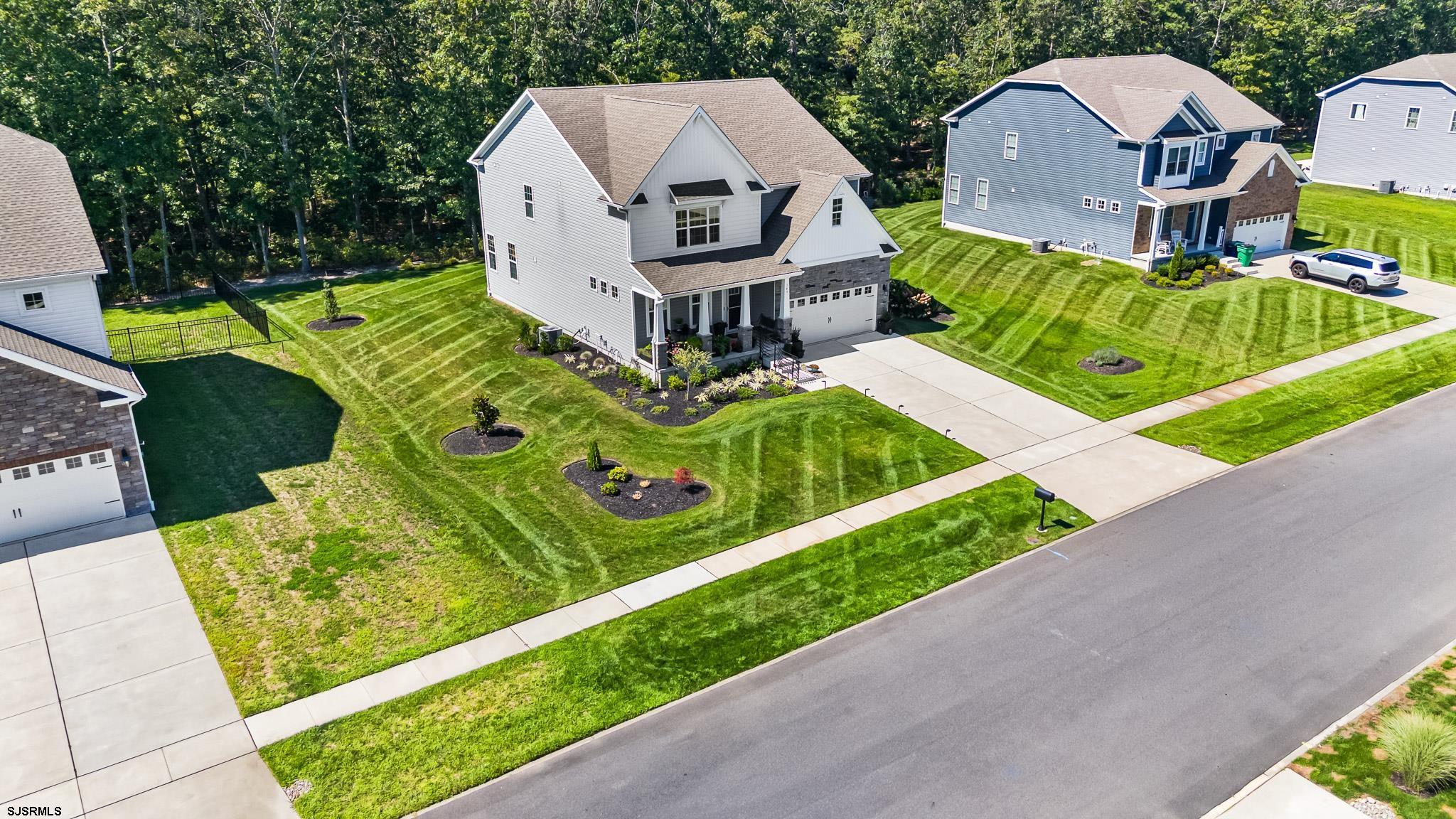 145 Laquinta Dr