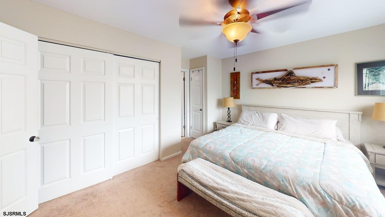 150 W Cedar Avenue