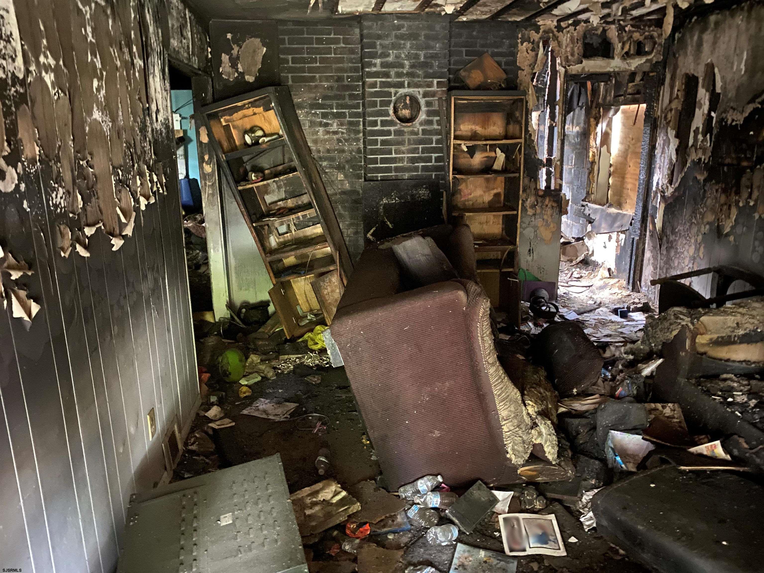 2607 Fire Road - Picture 4
