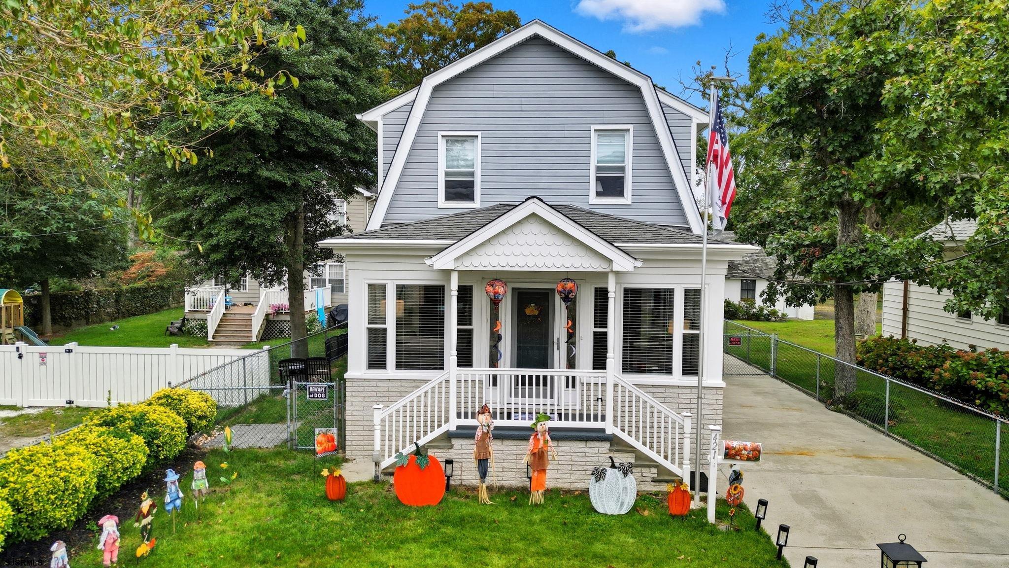 421 Shore Rd - Picture 1