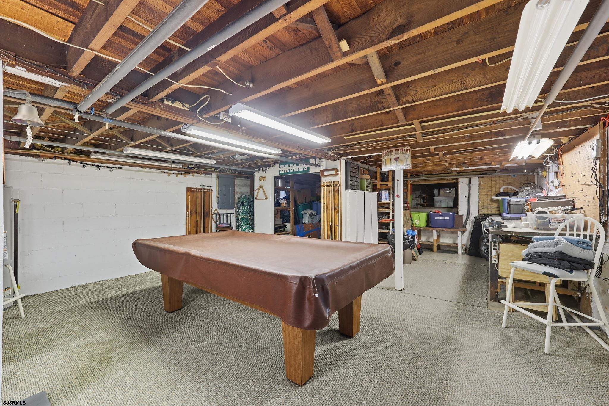 421 Shore Rd