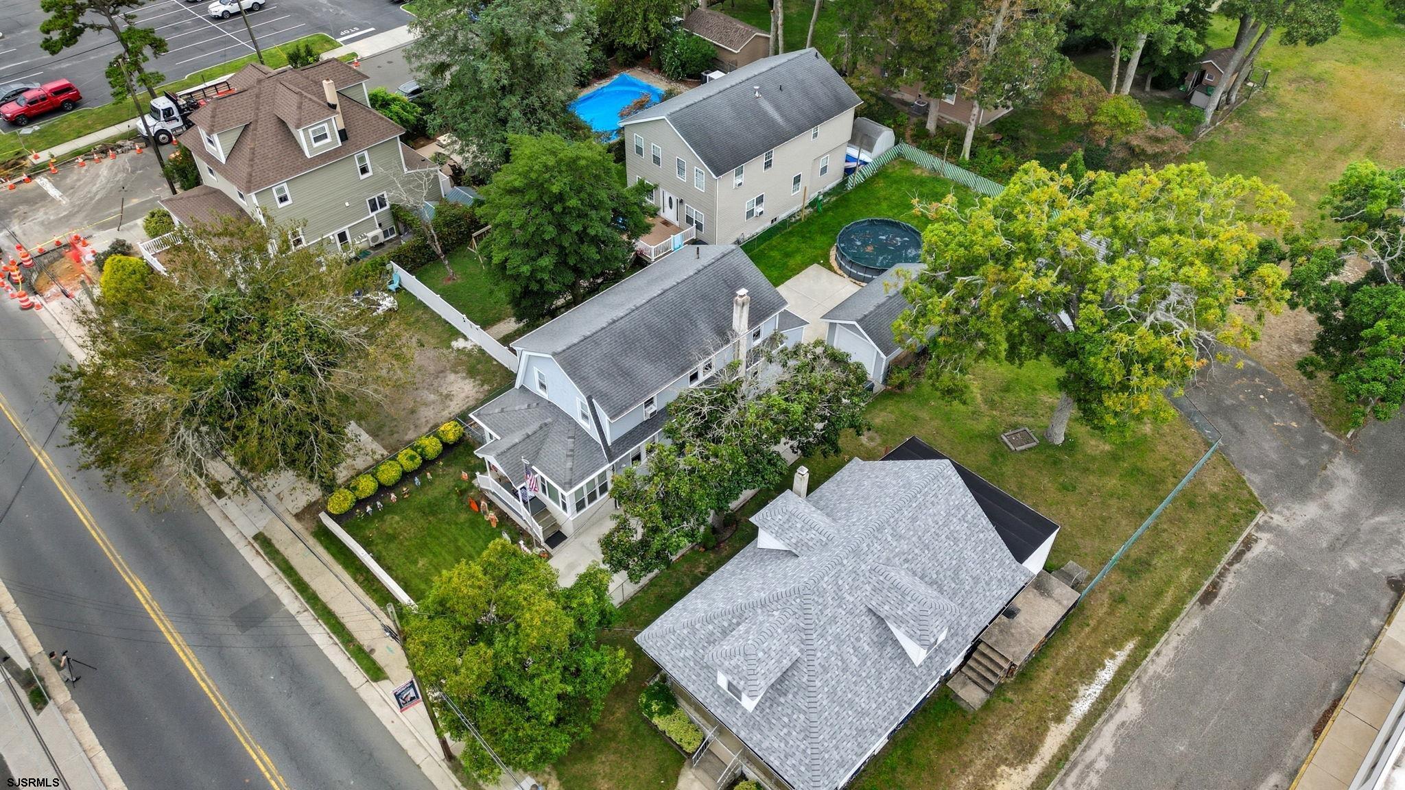 421 Shore Rd