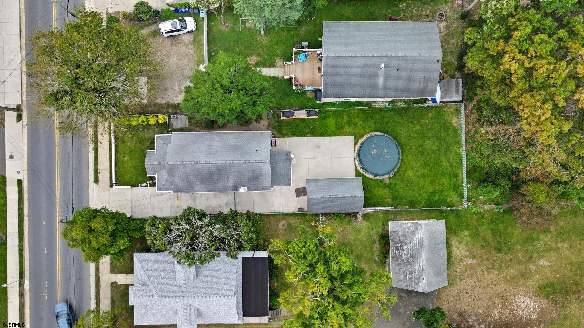 421 Shore Rd