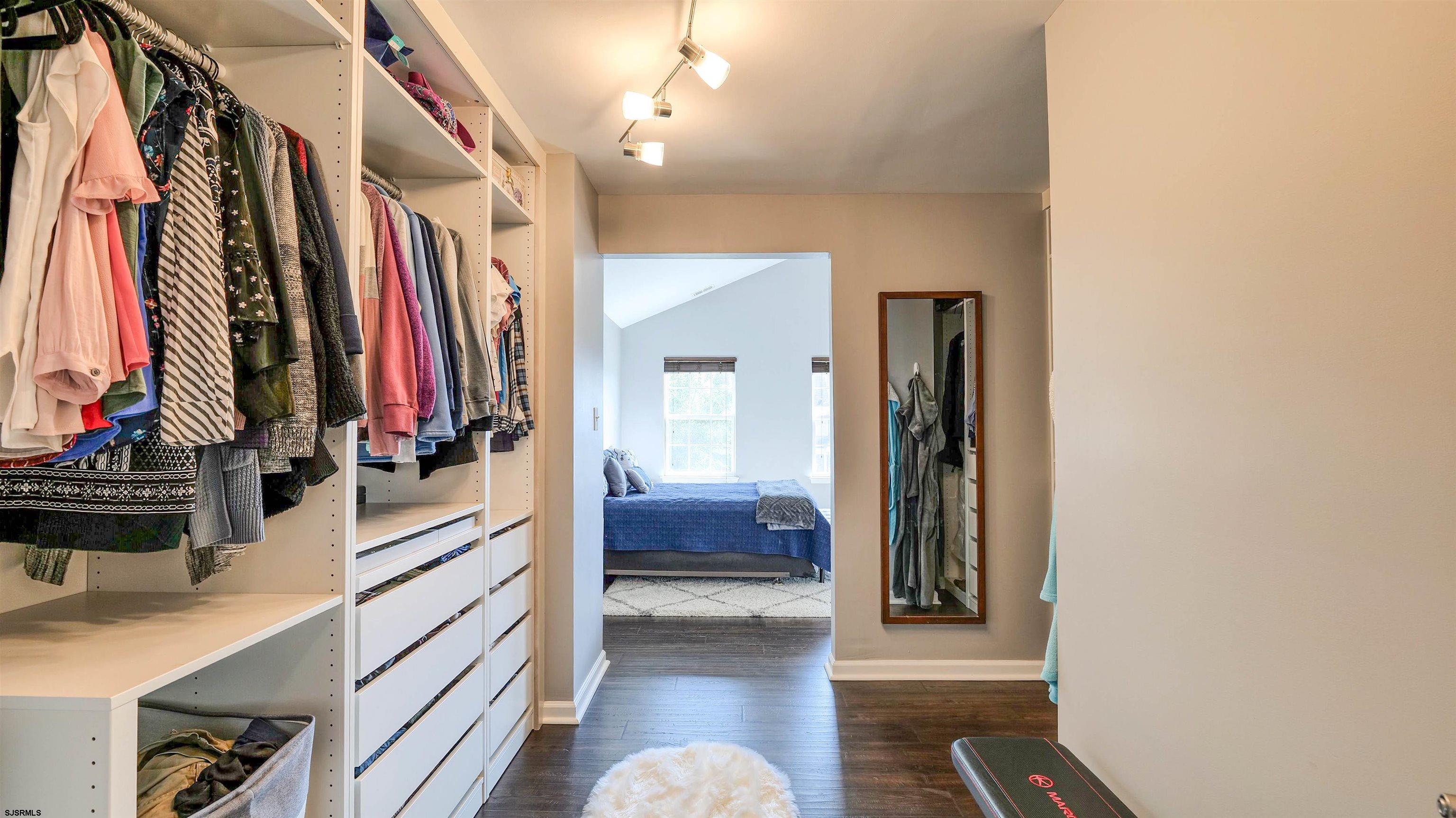 117 Carmel Dr