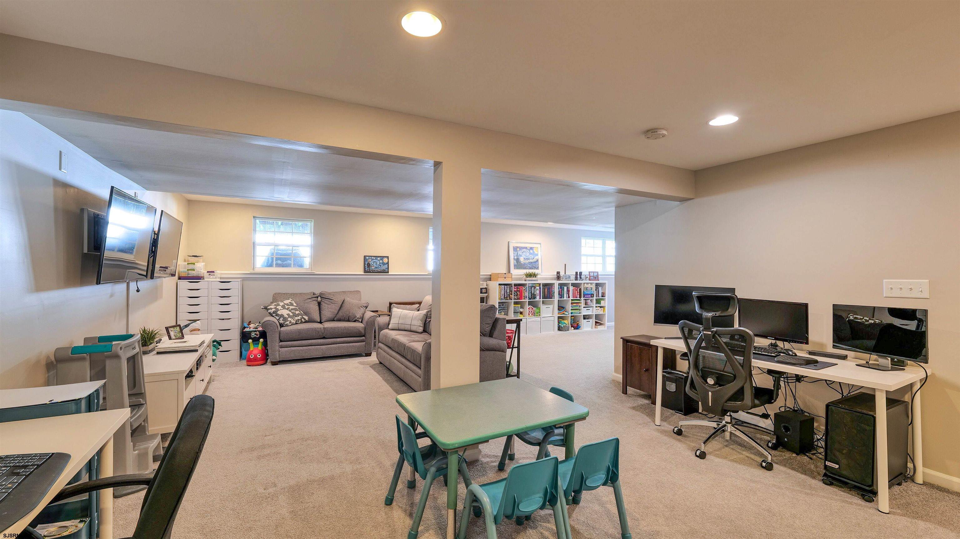 117 Carmel Dr