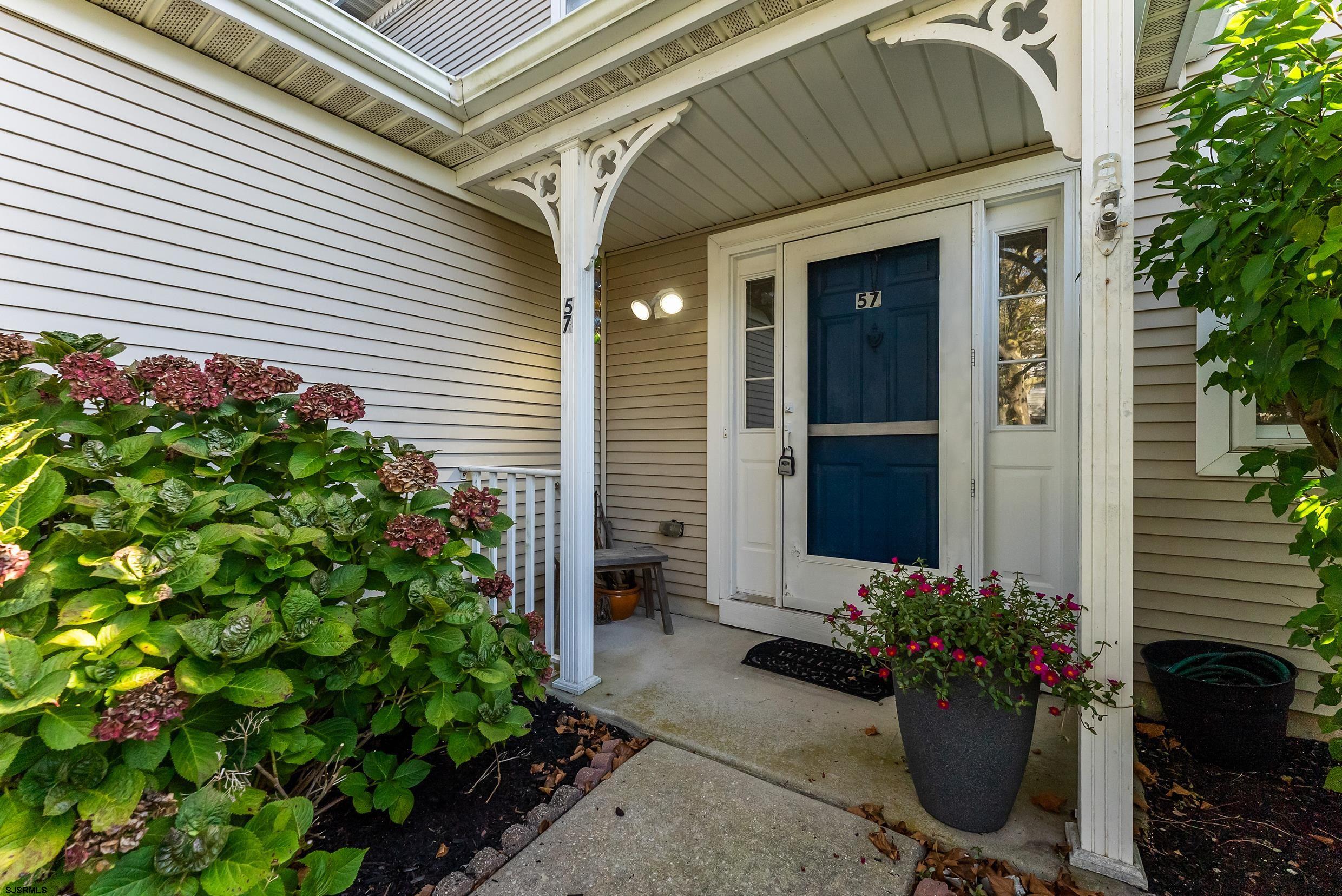 57 Anchorage Ct - Picture 1