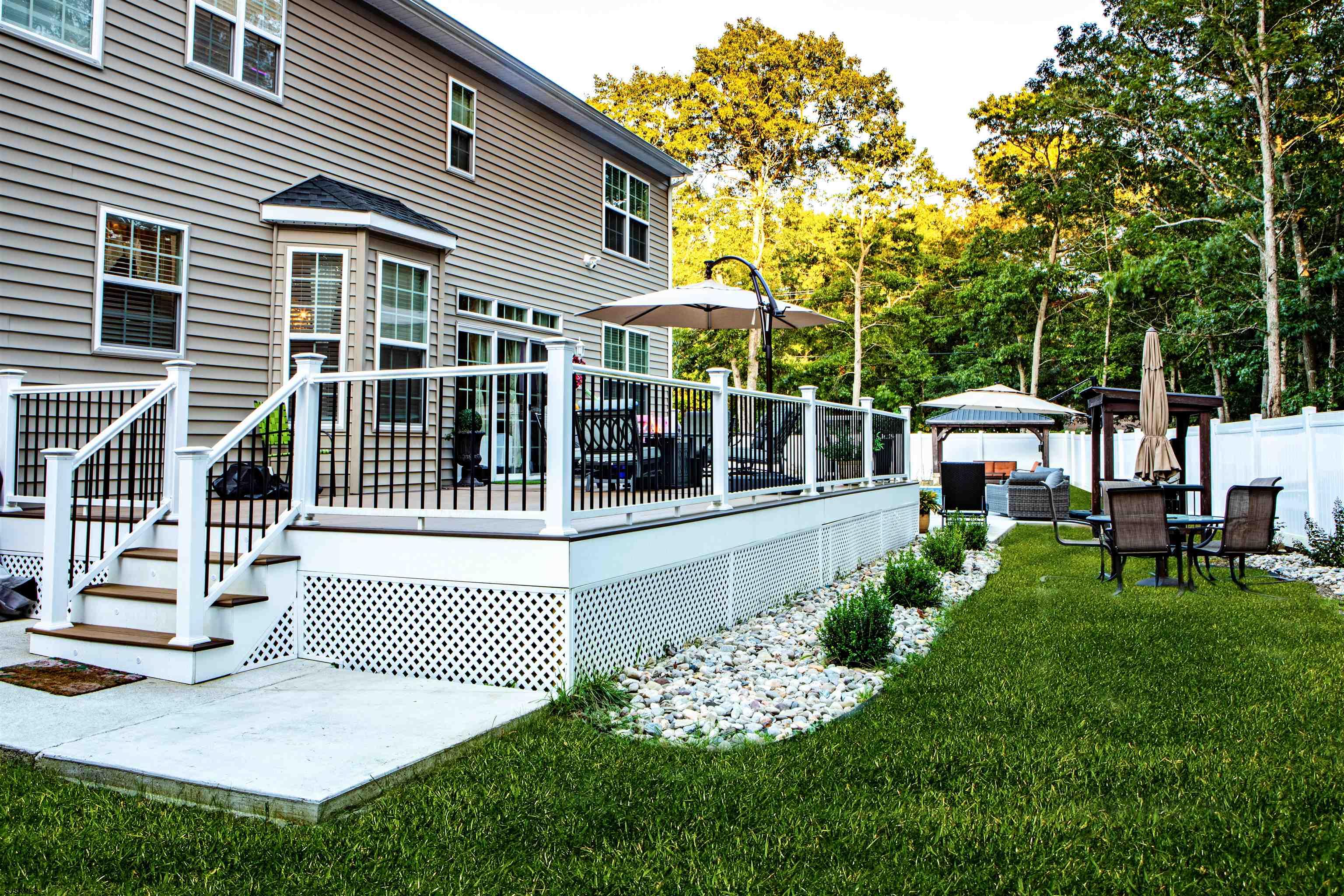 279 Churchill Dr Dr