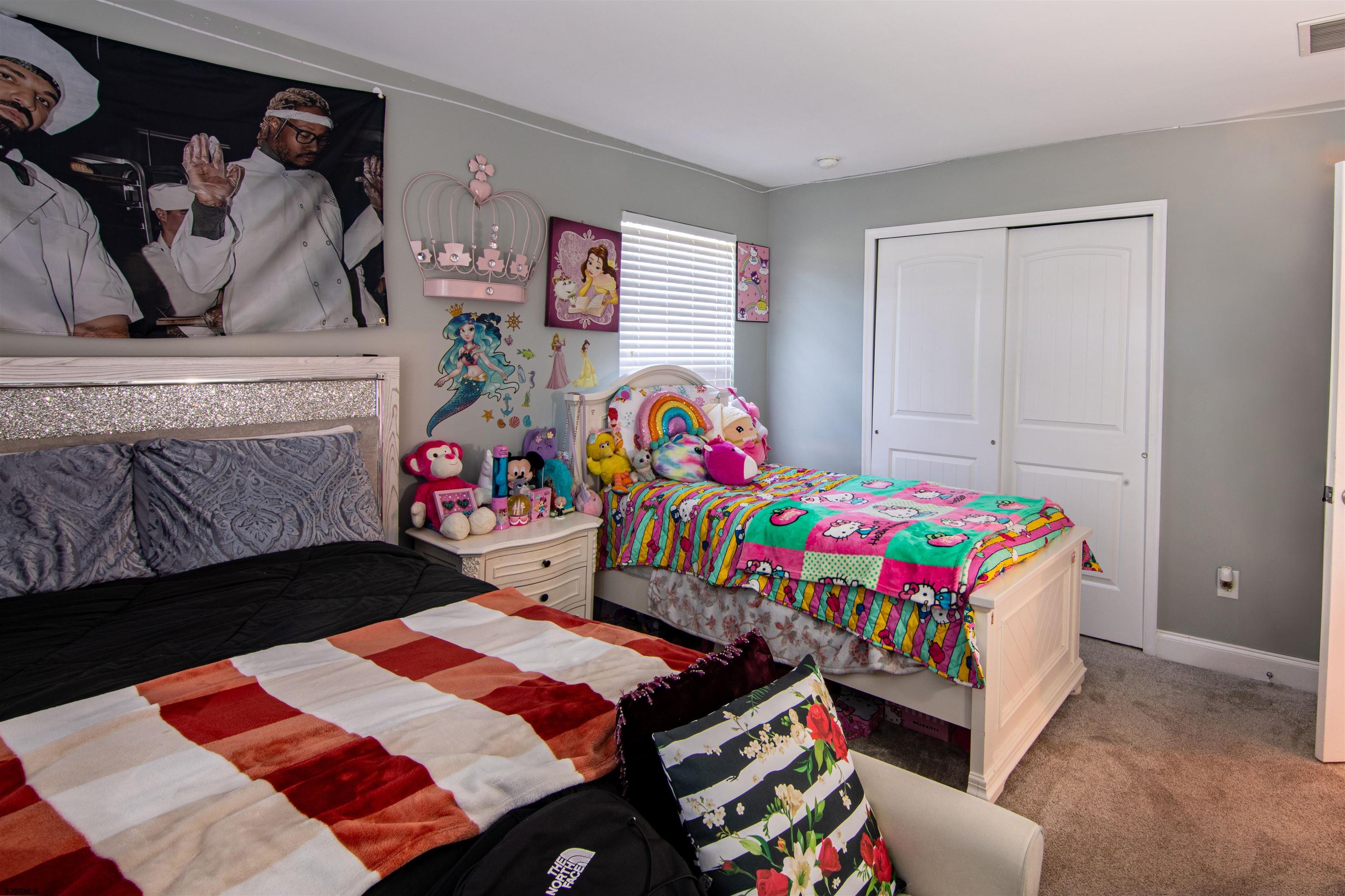 279 Churchill Dr Dr