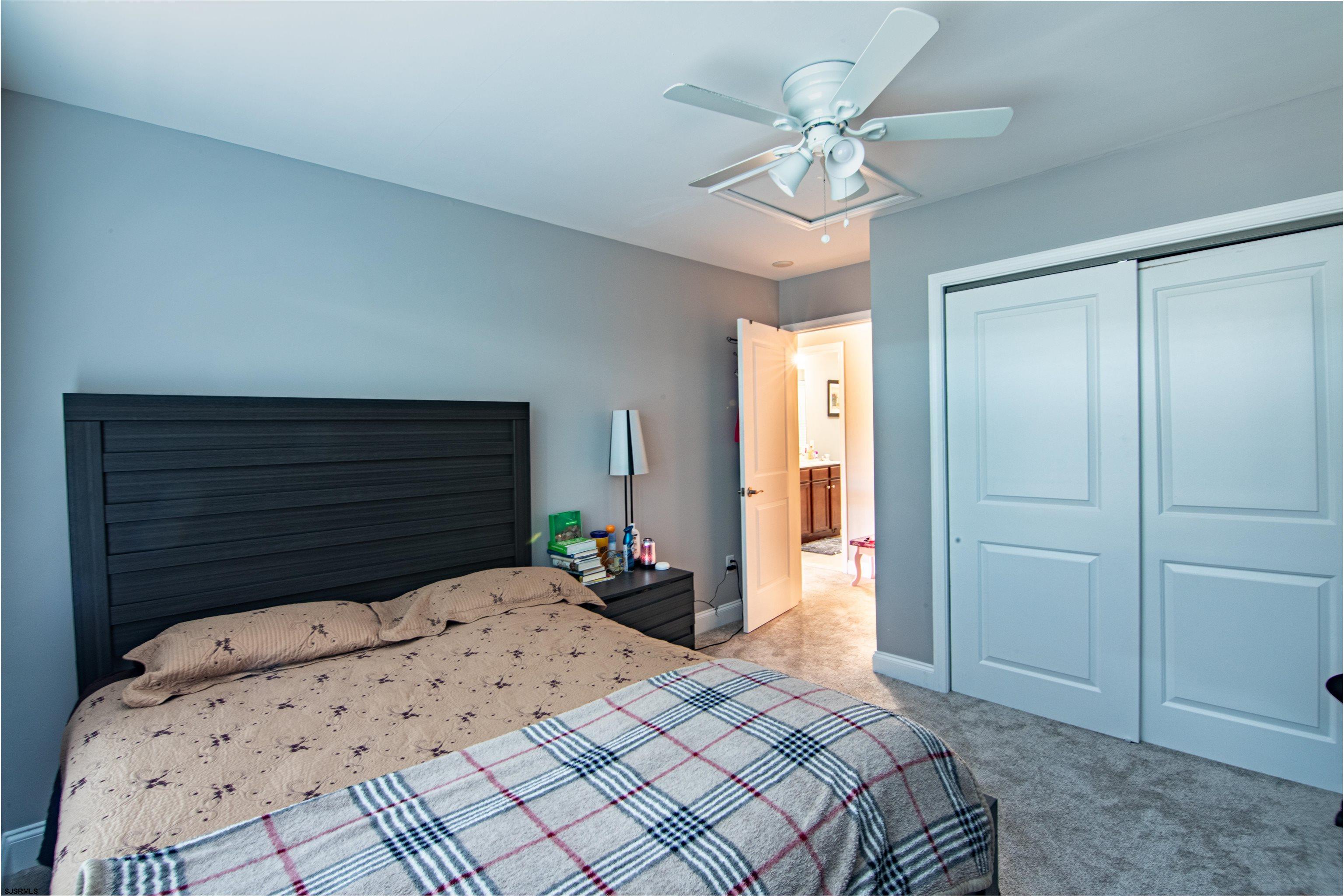 279 Churchill Dr Dr