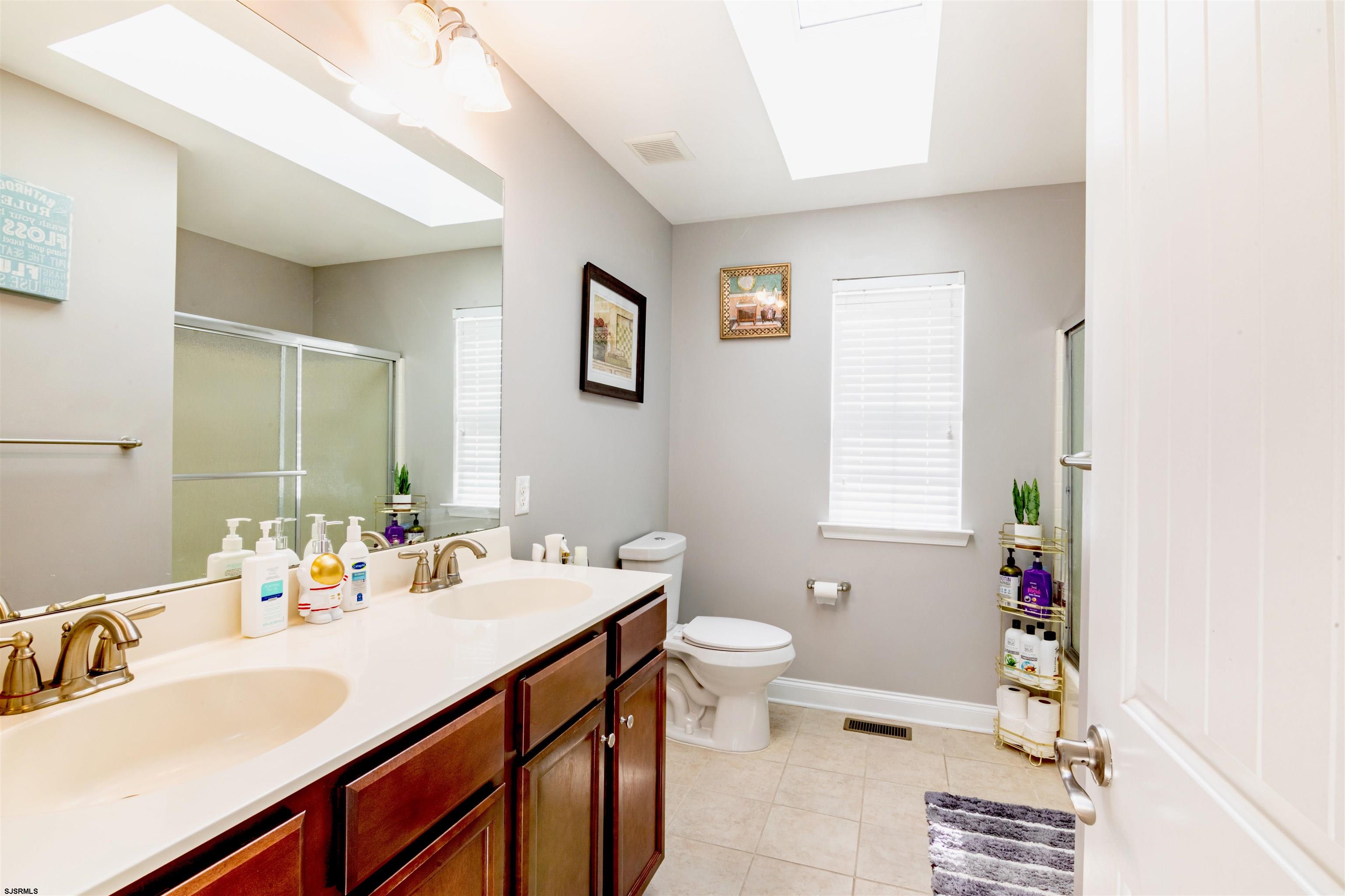 279 Churchill Dr Dr