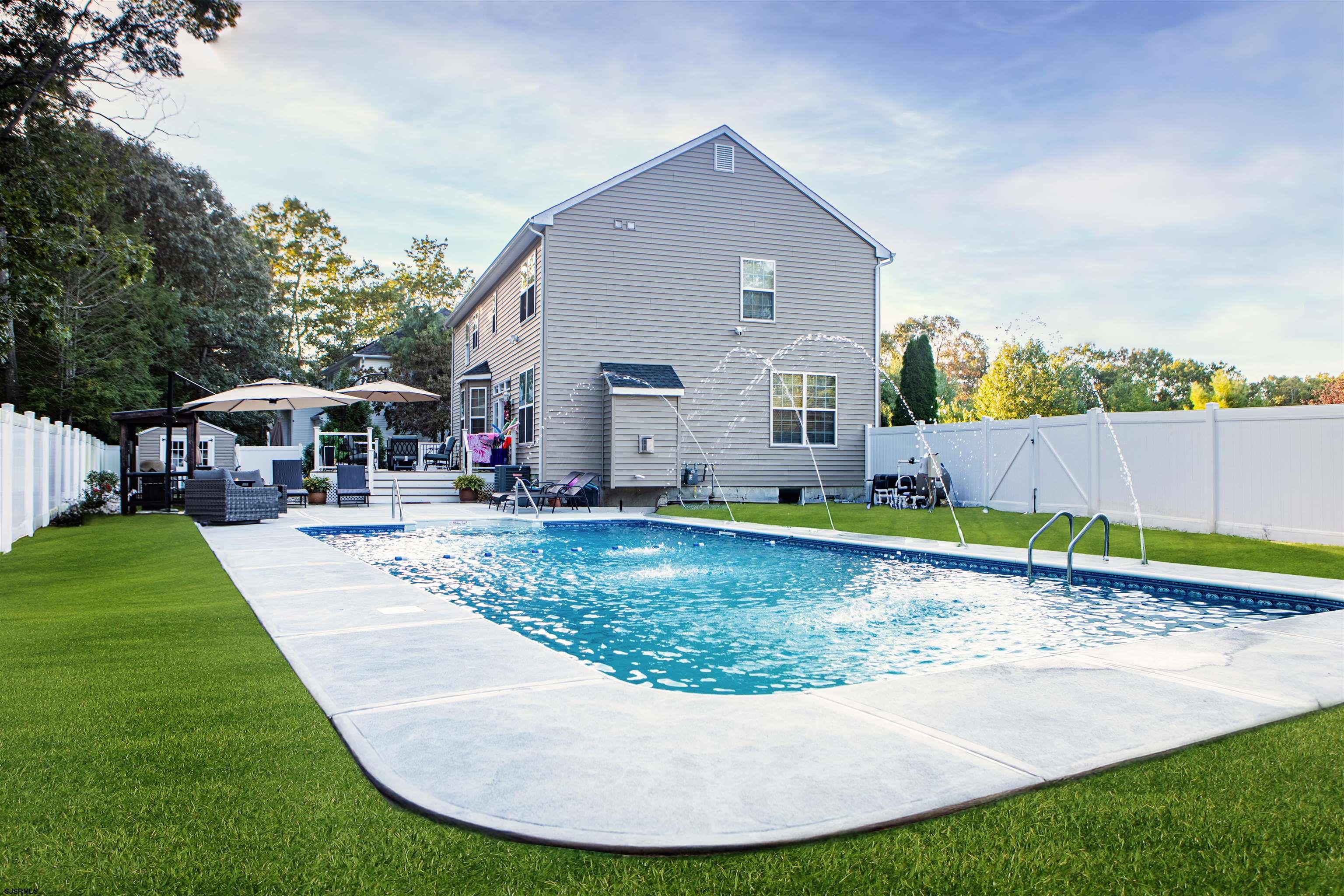279 Churchill Dr Dr