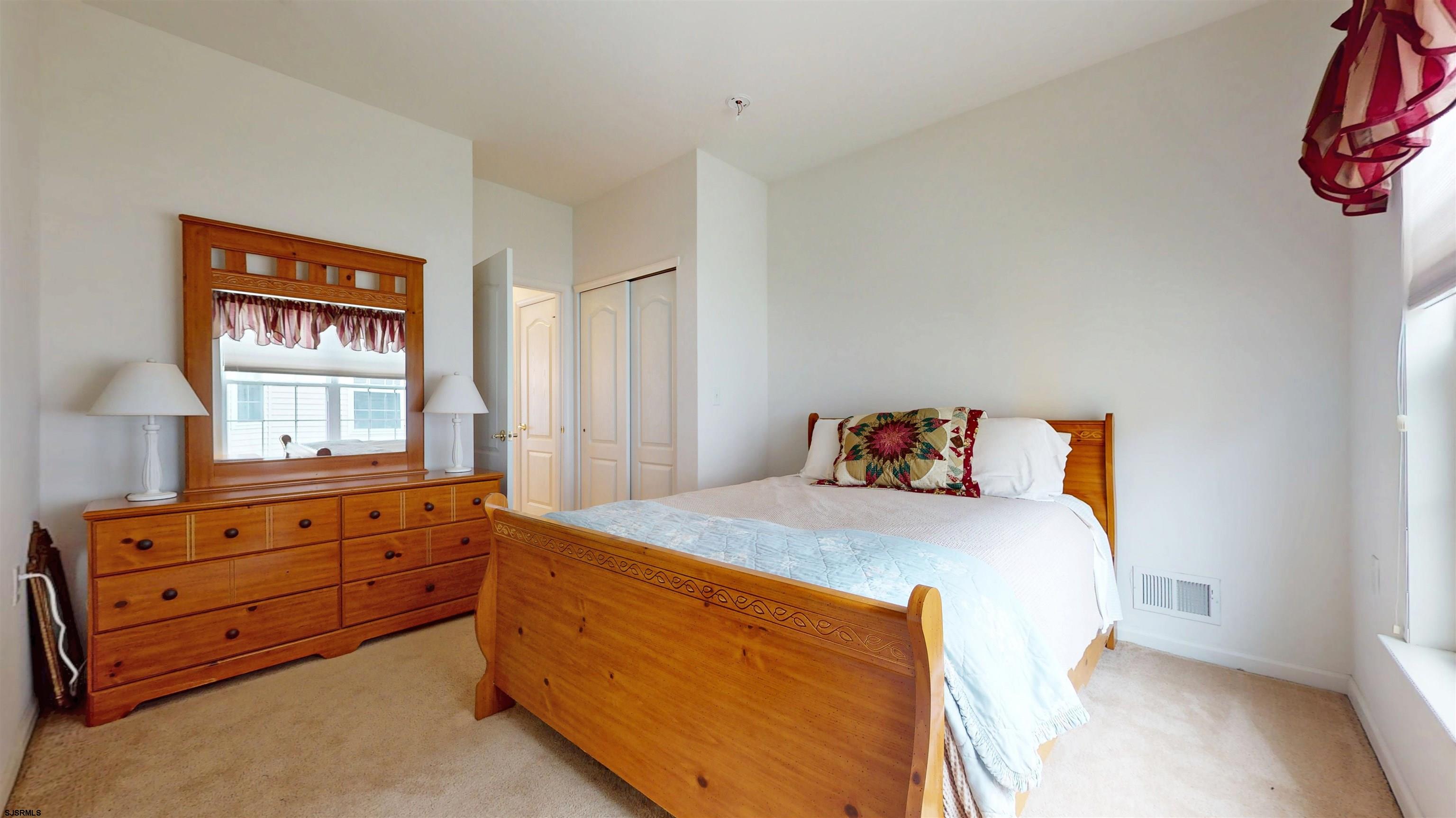 61 Burnside Dr