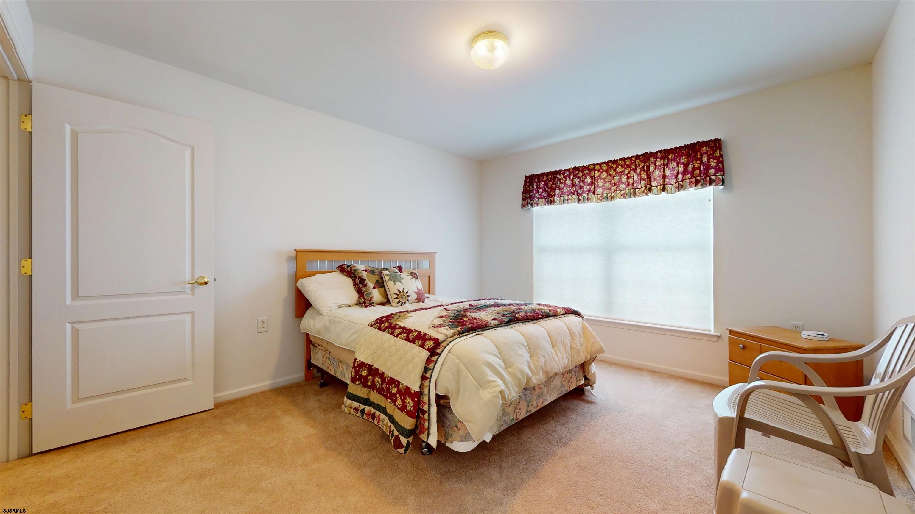 61 Burnside Dr