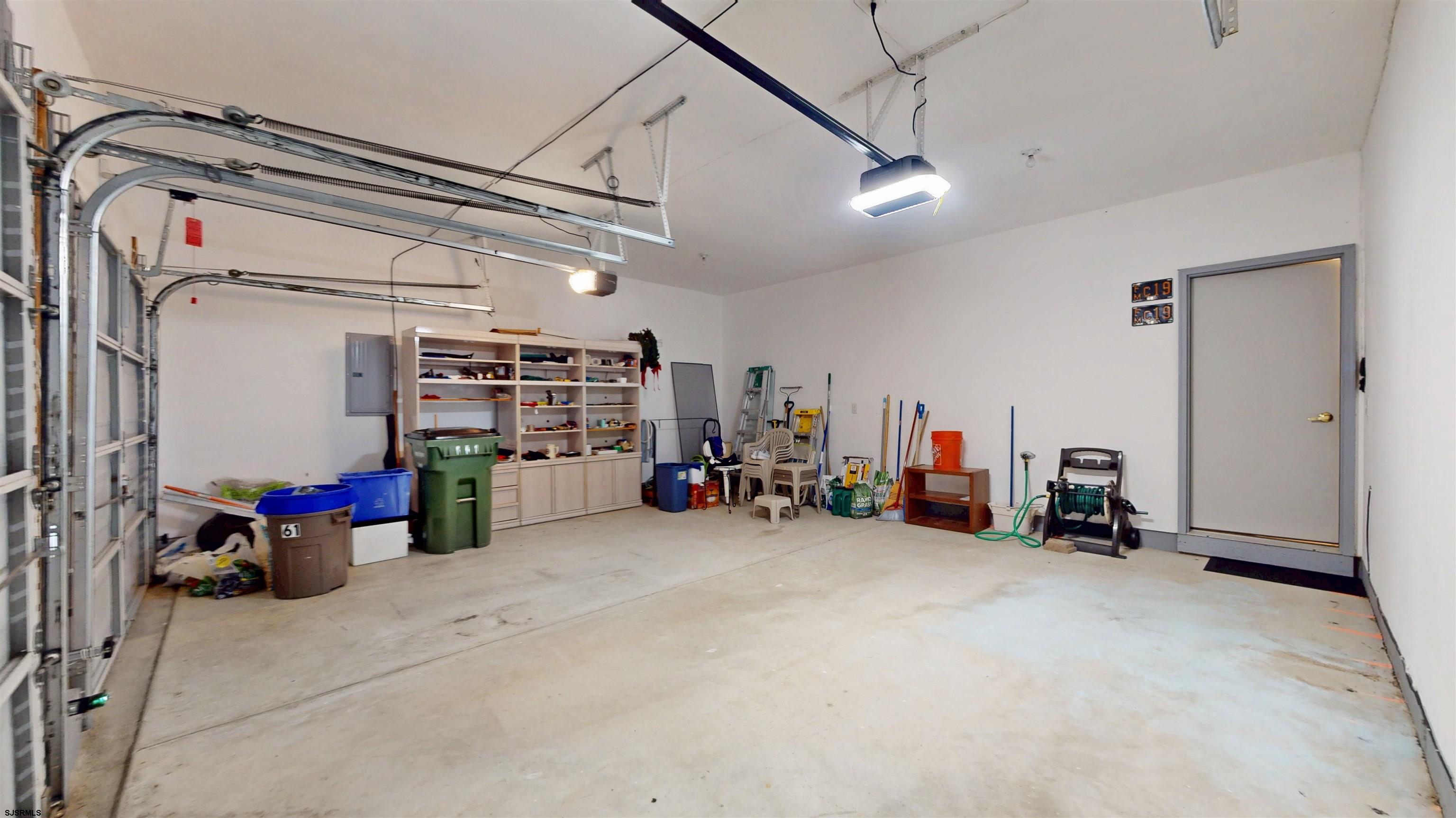 61 Burnside Dr