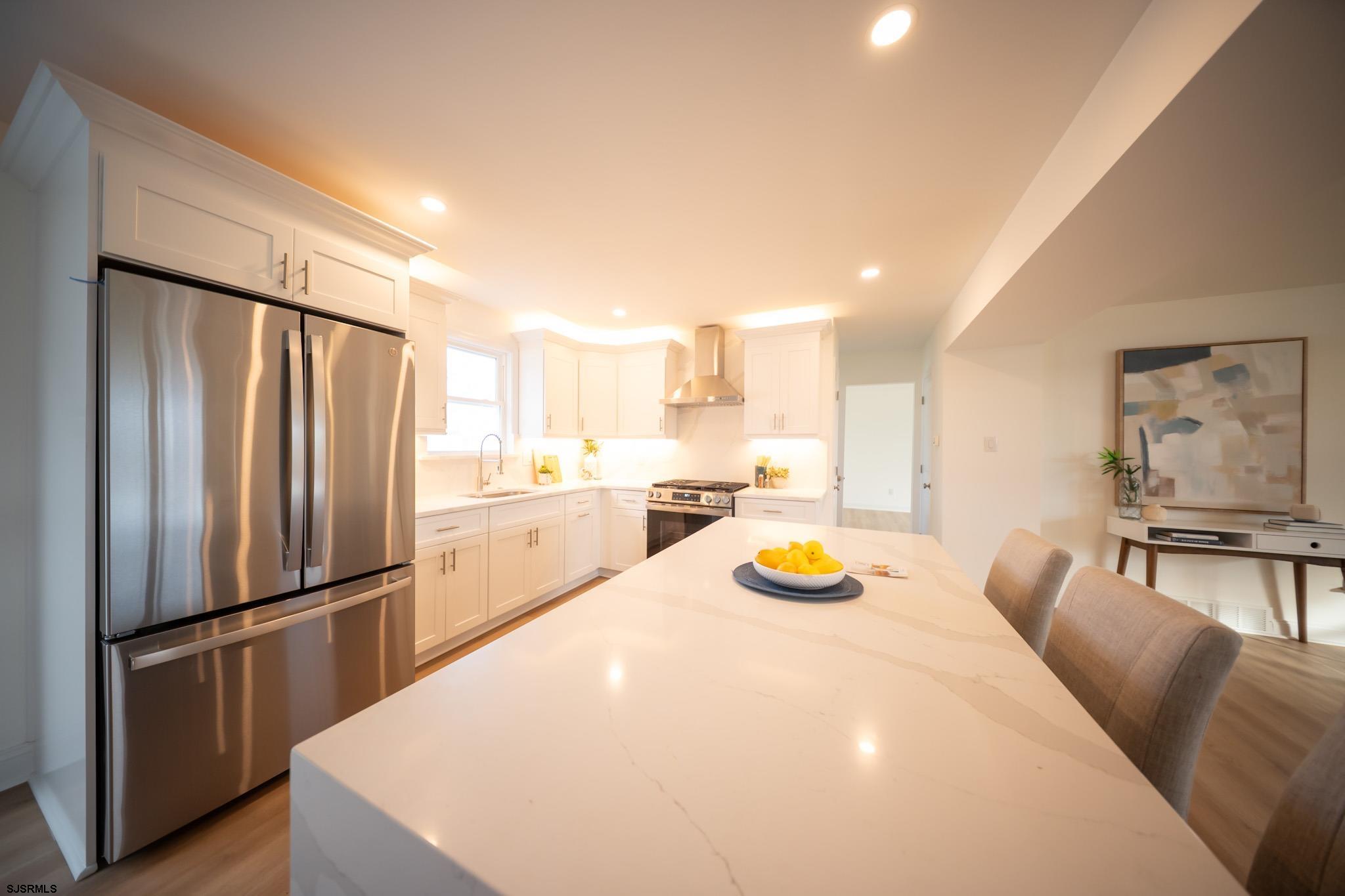 504 N Burghley Avenue