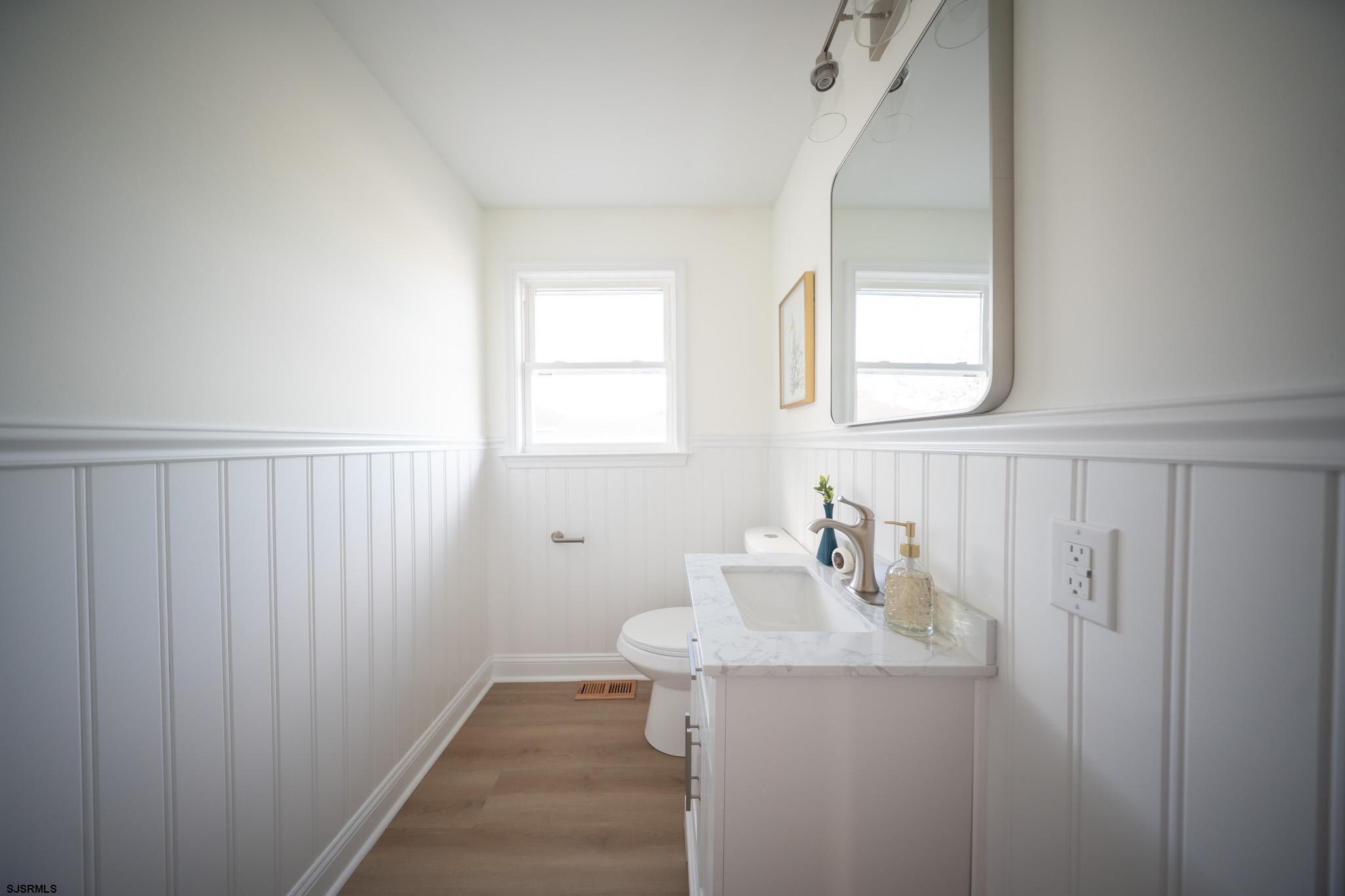 504 N Burghley Avenue