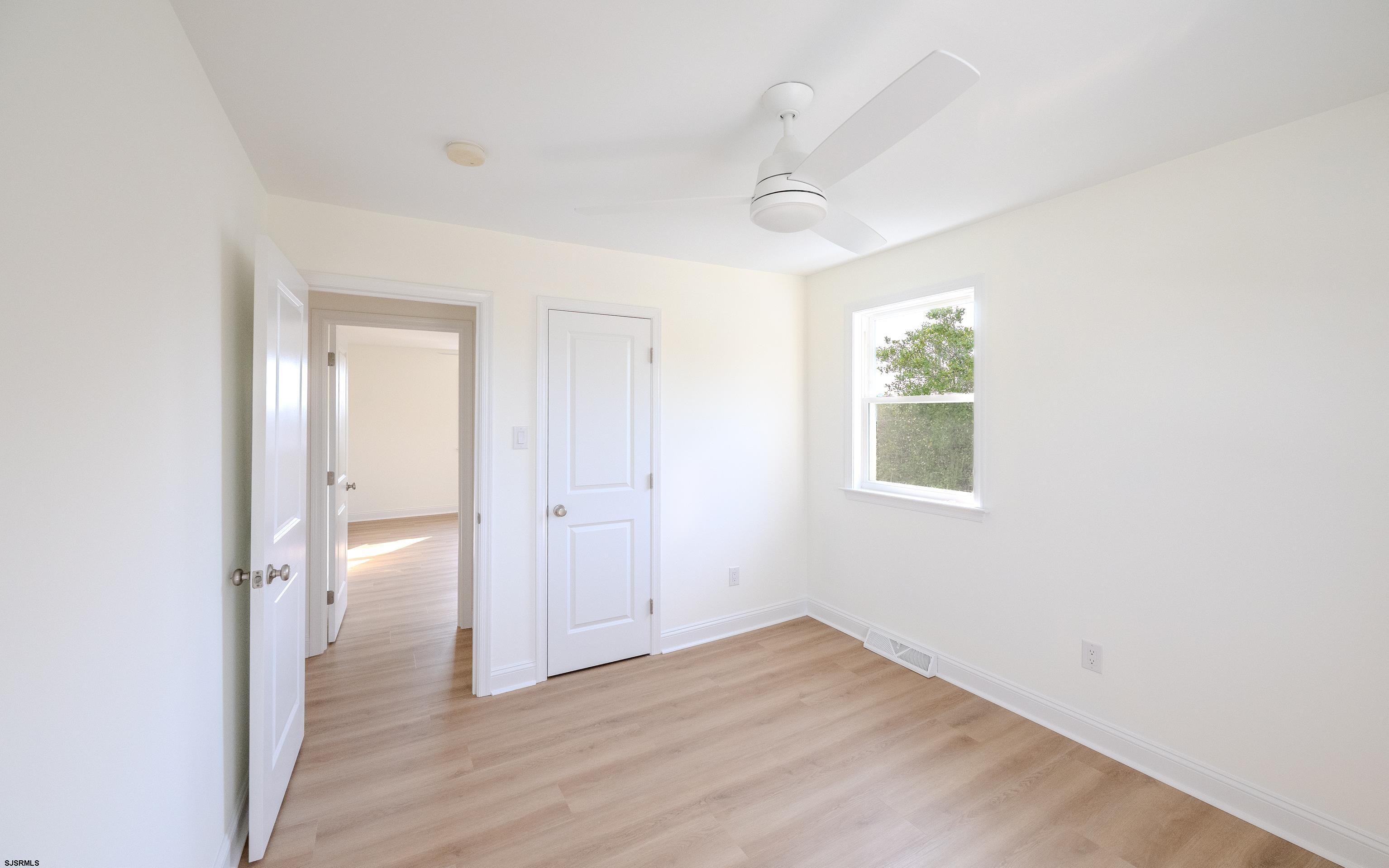 504 N Burghley Avenue