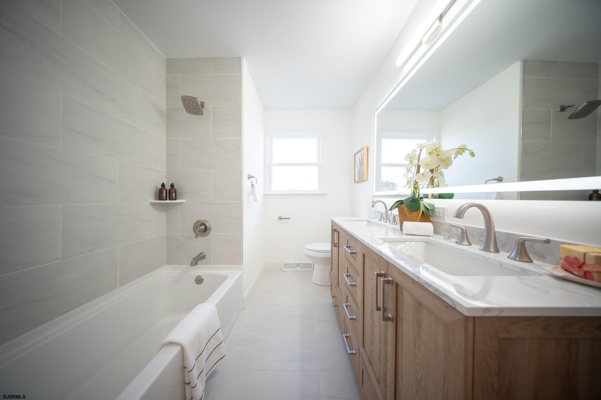 504 N Burghley Avenue