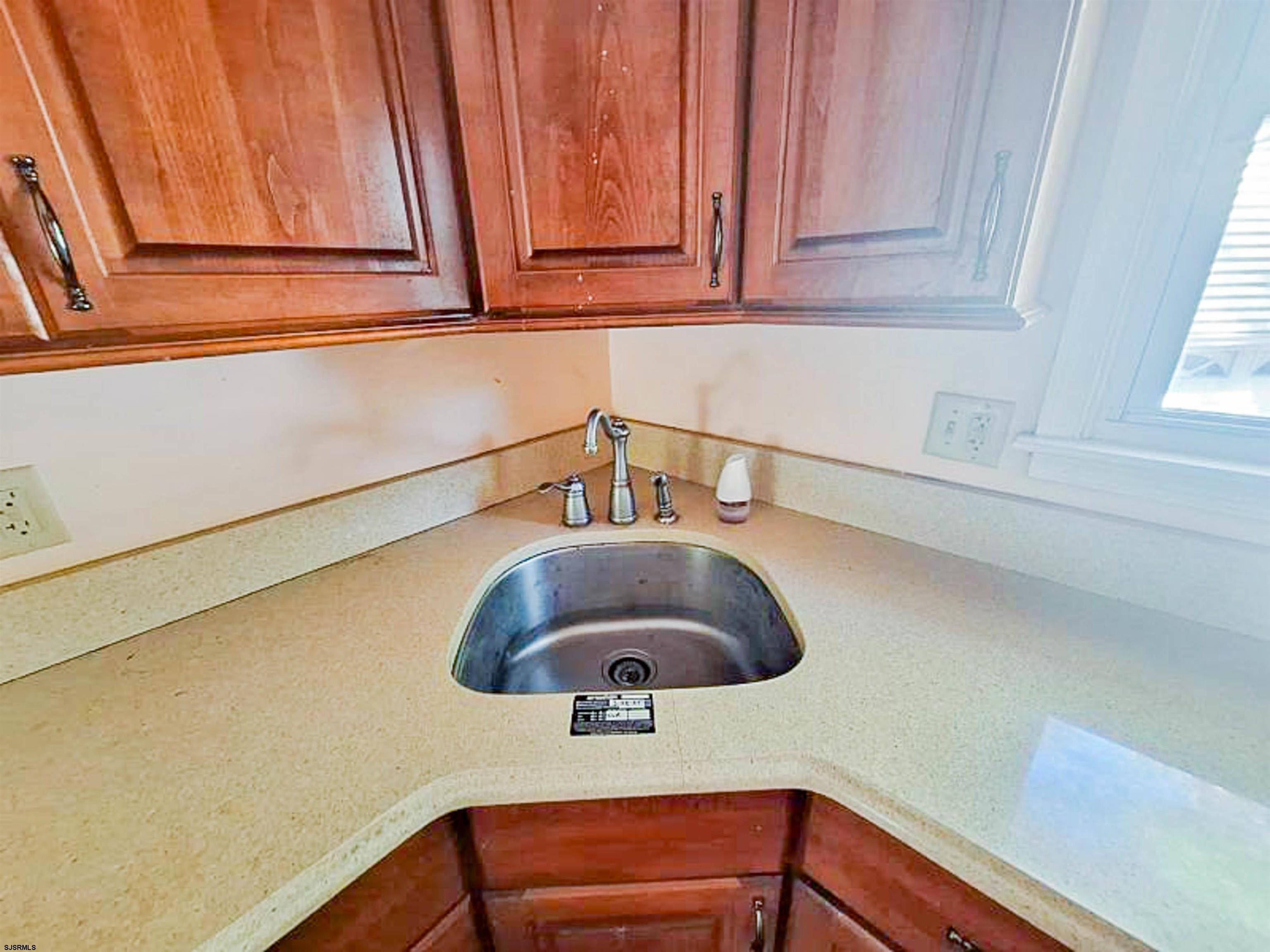 231 W Father Keis Dr