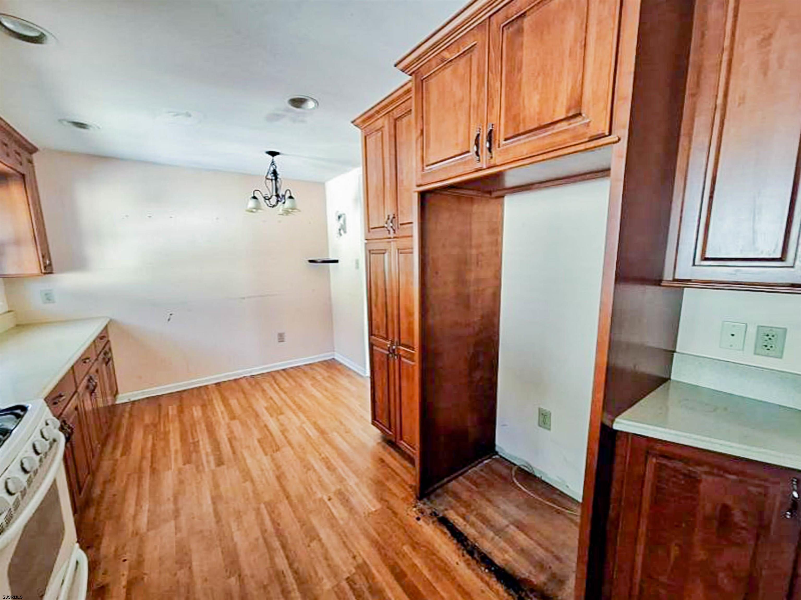 231 W Father Keis Dr