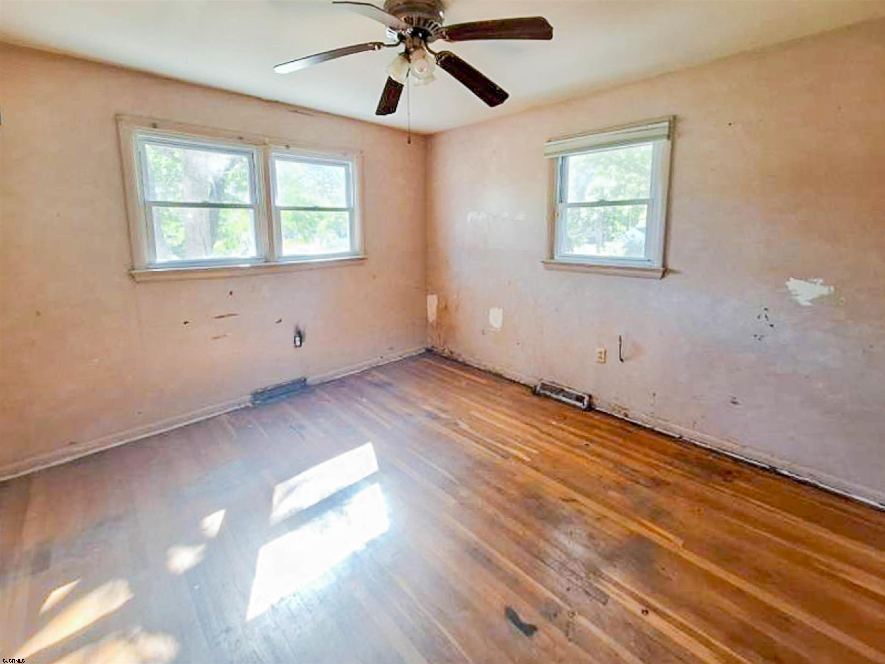 231 W Father Keis Dr