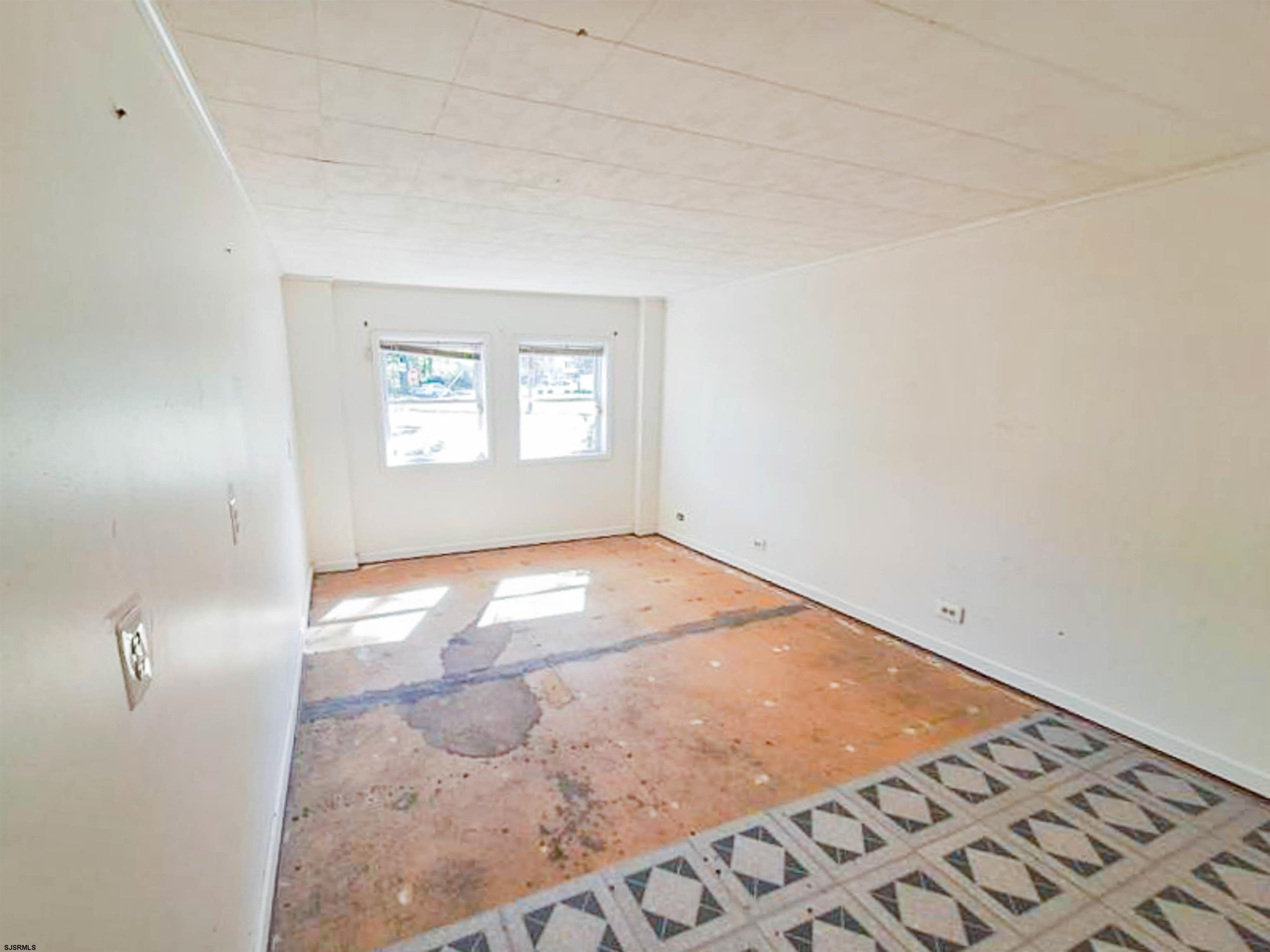 231 W Father Keis Dr