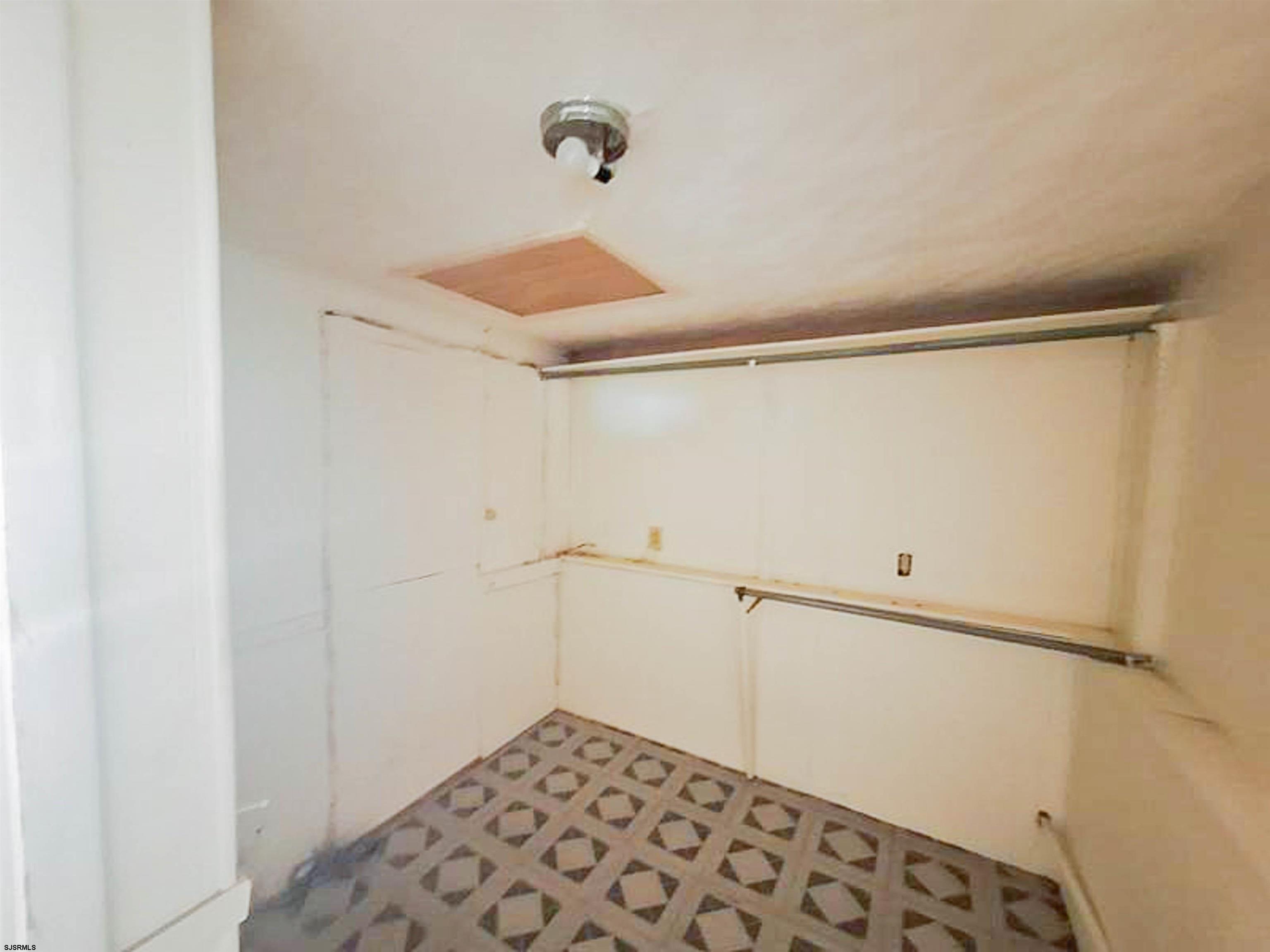 231 W Father Keis Dr