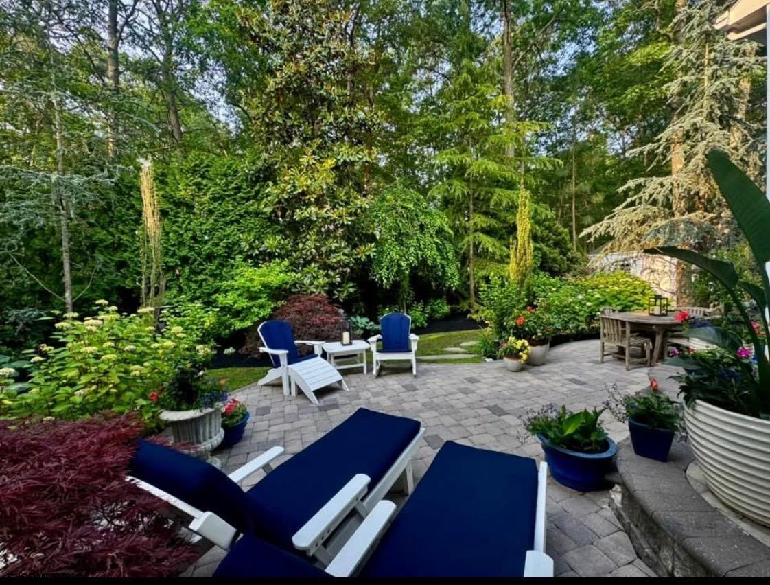 267 CHURCHILL Dr