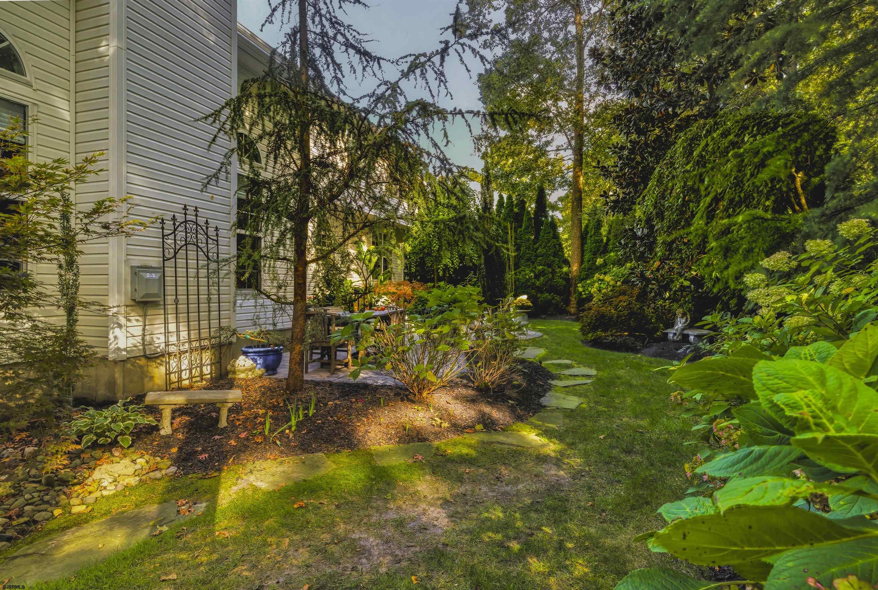 267 CHURCHILL Dr