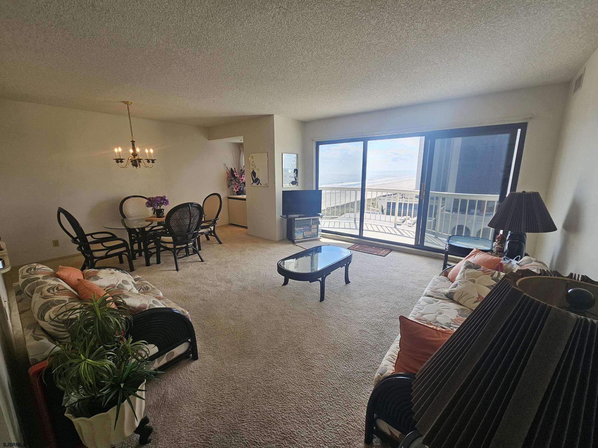 3101 Boardwalk - Picture 1