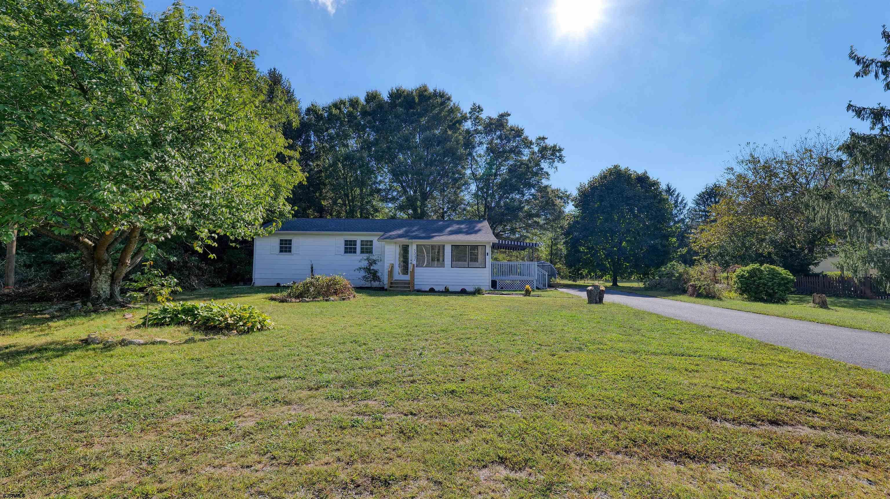 1351 Route 47 - Picture 1