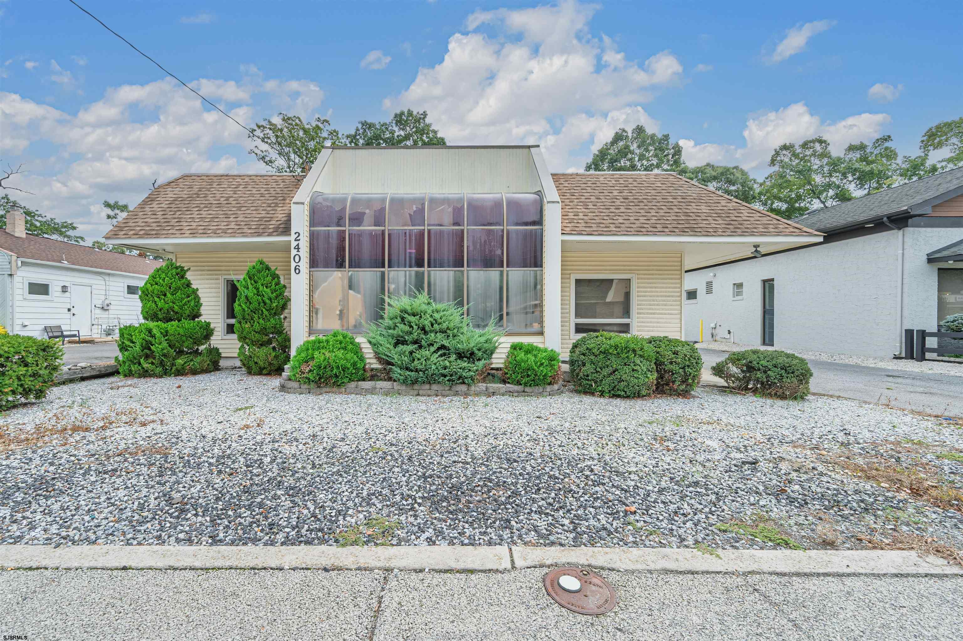 2406 New Rd - Picture 4