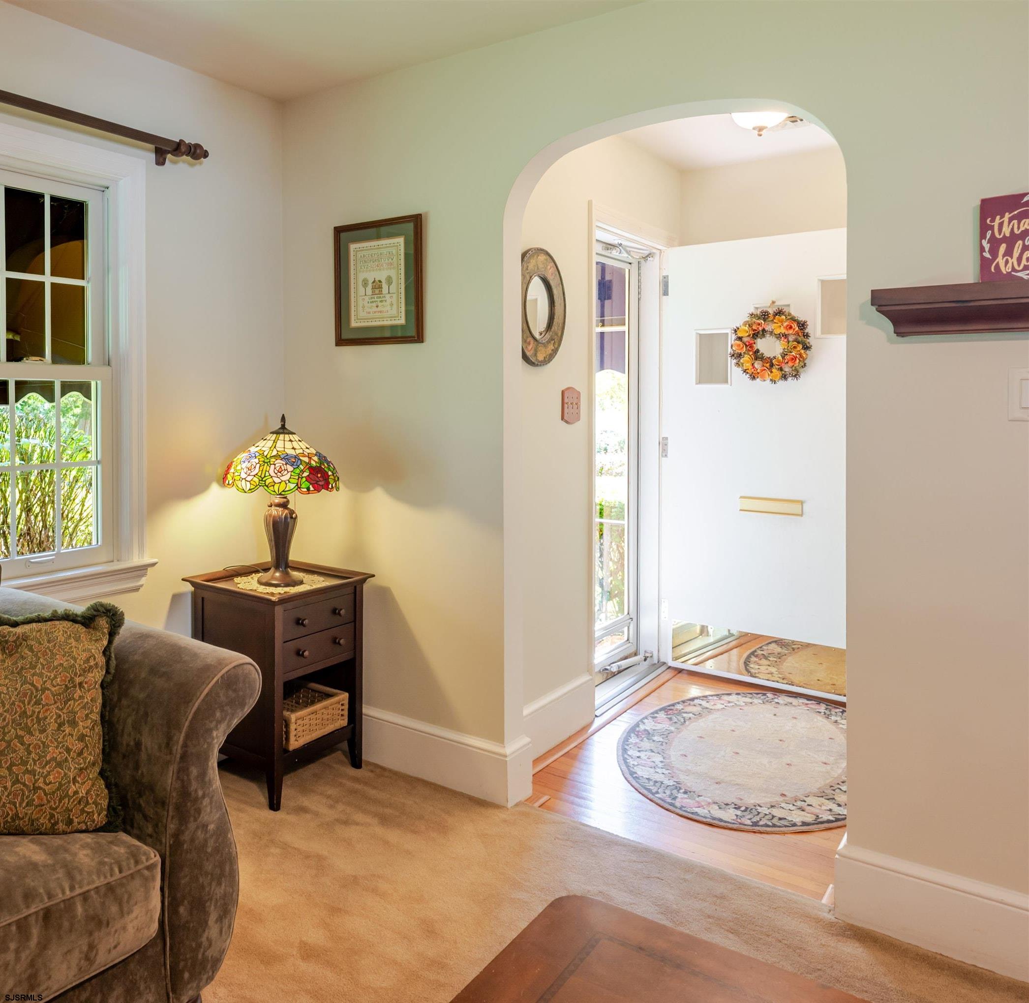 100 E Rosedale Avenue - Picture 3