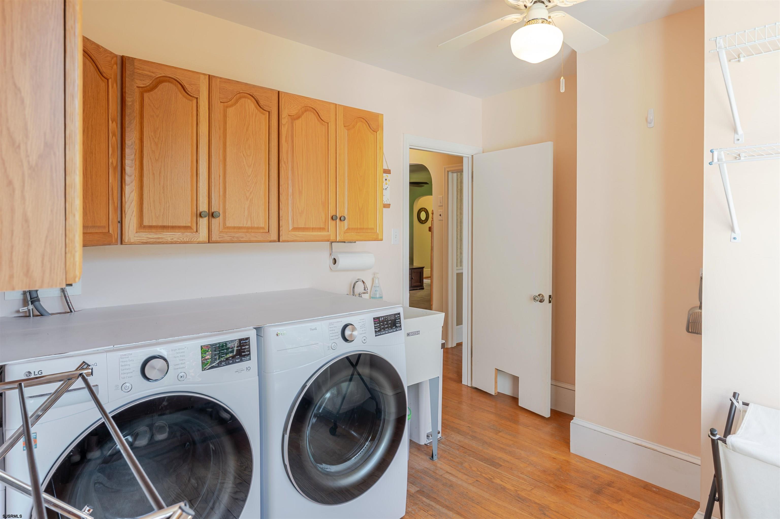 100 E Rosedale Avenue