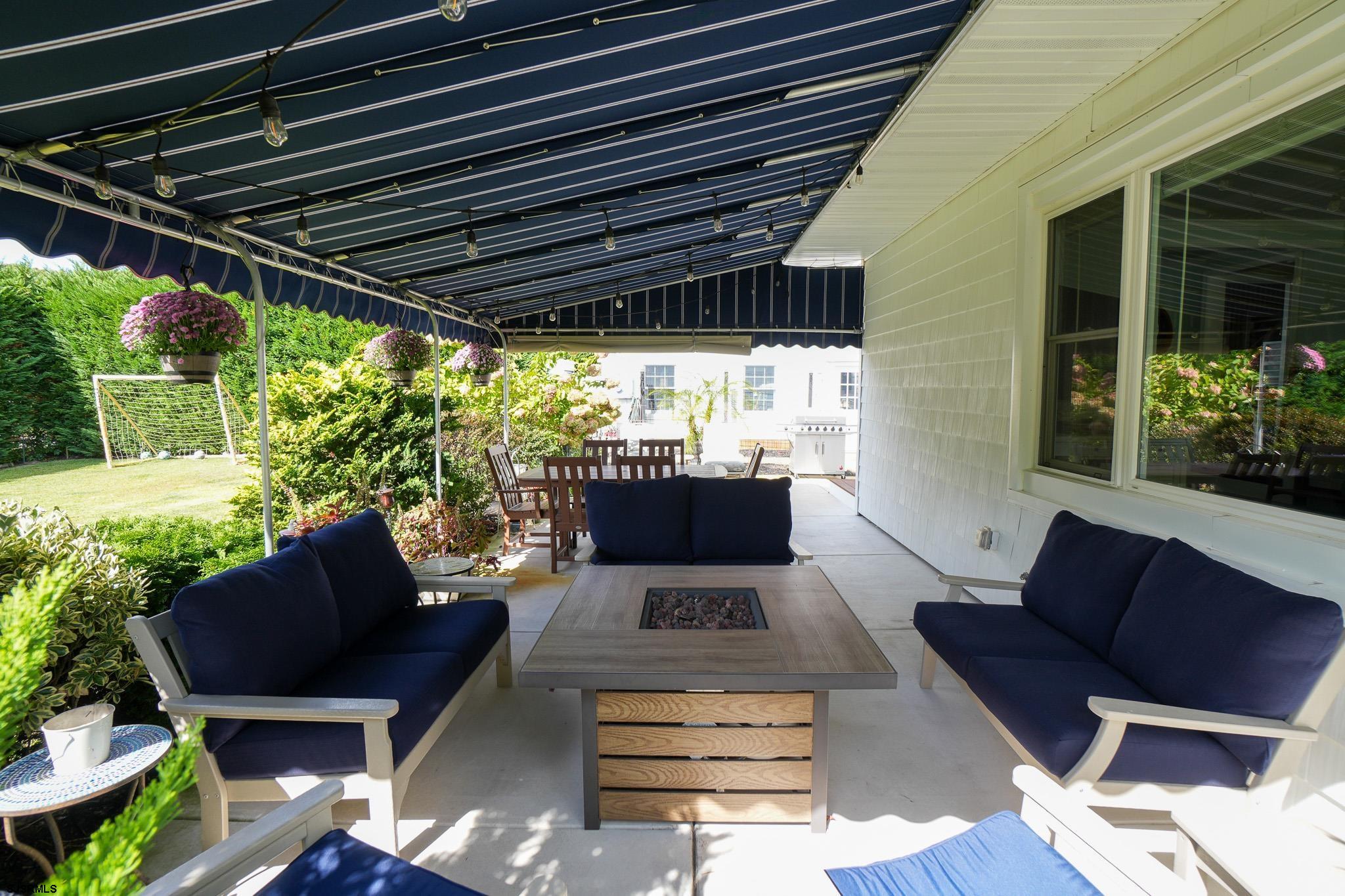 100 E Rosedale Avenue